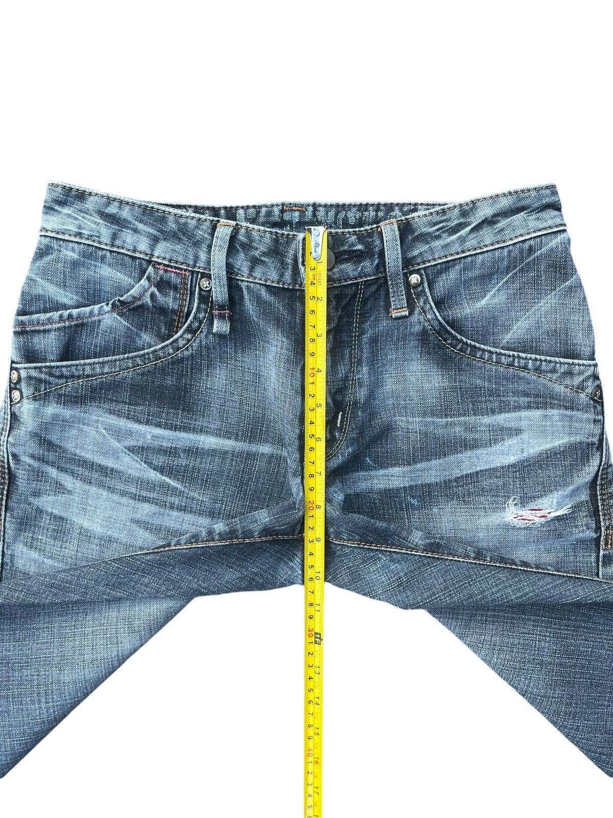 Japanese Brand Vintage Japanese Brand Blue Washed J Cut Vulgar Barrel Jeans Size US 28 / EU 44 - 16 Thumbnail
