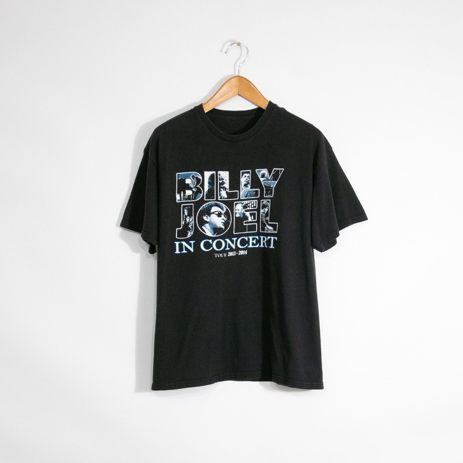 Vintage Billy Joel in Concert T Shirt XL Distressed 2014 Tour Black Size US XL / EU 56 / 4 - 1 Thumbnail