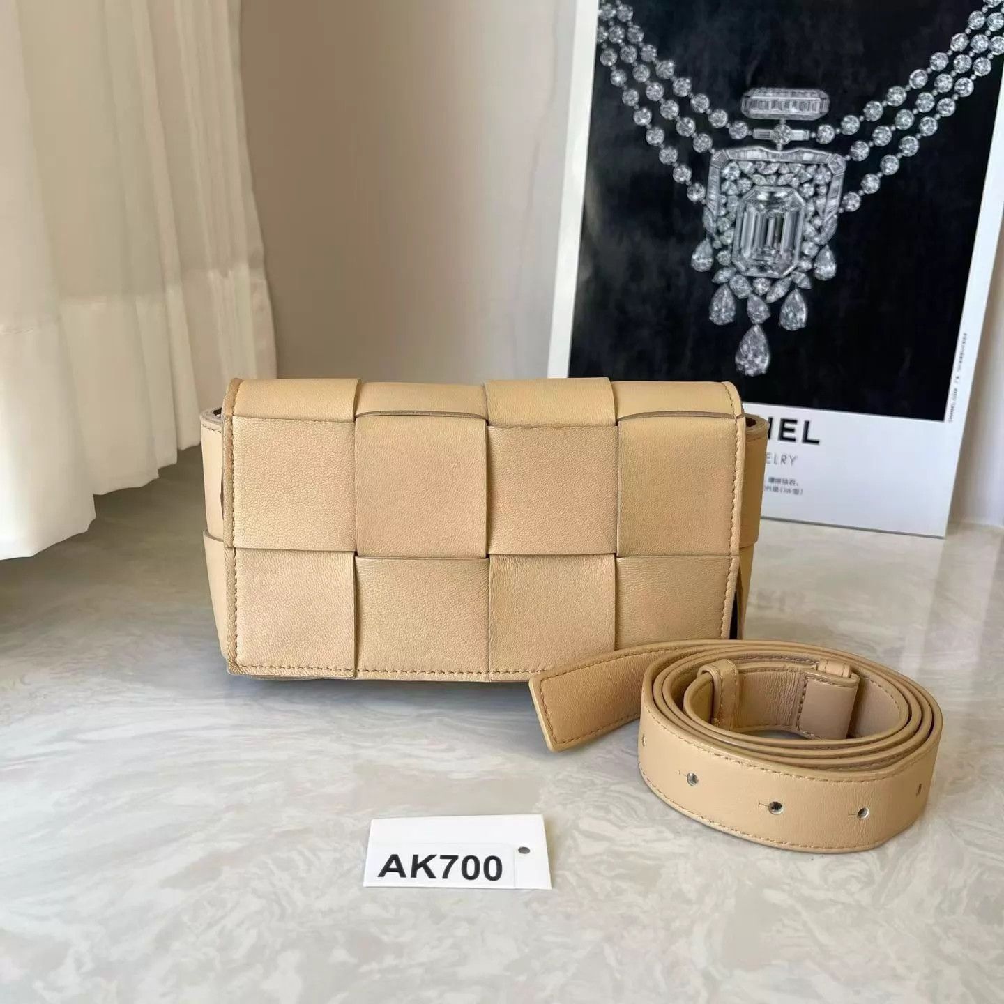 Bottega Veneta BV Cassette Waist Bag Sheepskin Small Like New Size ONE SIZE - 1 Thumbnail