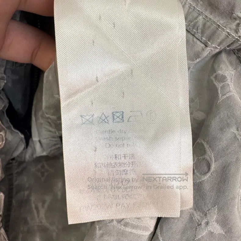 Louis Vuitton Louis Vuitton Grey Old Full Print Jacket Size XS / US 0-2 / IT 36-38 - 3 Thumbnail