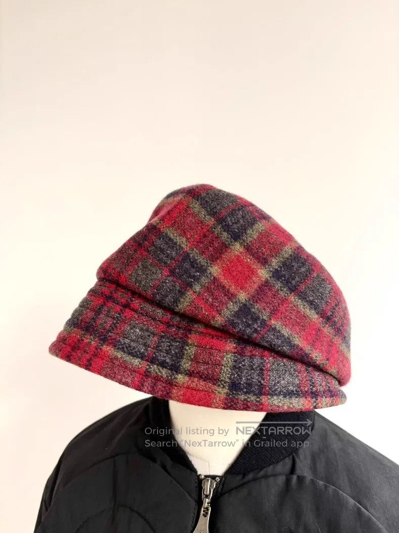 Vivienne Westwood Vivienne Westwood Vintage Red and Grey Plaid Newsboy Cap Size ONE SIZE - 1 Thumbnail