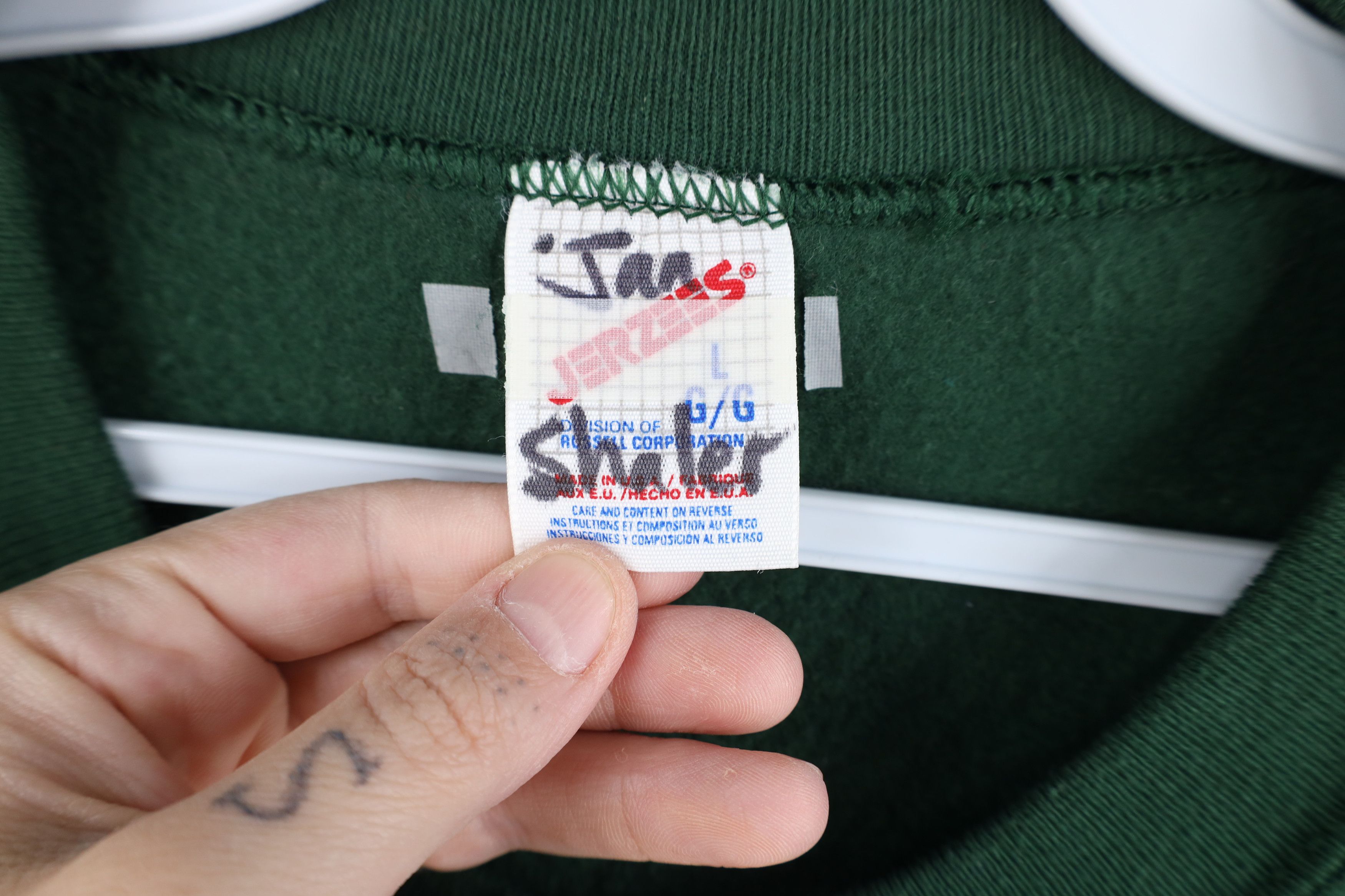 Vintage Vintage 90s Bay Packers Football Cardigan Sweatshirt USA Size L / US 10 / IT 46 - 8 Thumbnail