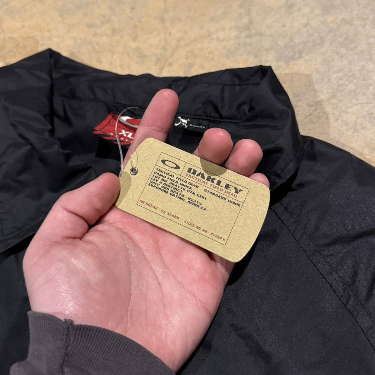 Oakley Brand New 2000s Oakley Software Nylon Zip Windbreaker Jacket Size US XL / EU 56 / 4 - 7 Thumbnail