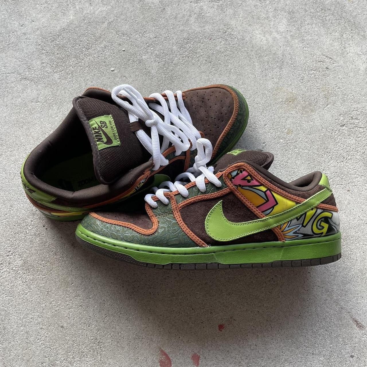 Nike SB Nike SB Dunk Low De La Soul 2015 Size US 10.5 / EU 43-44 - 1 Thumbnail