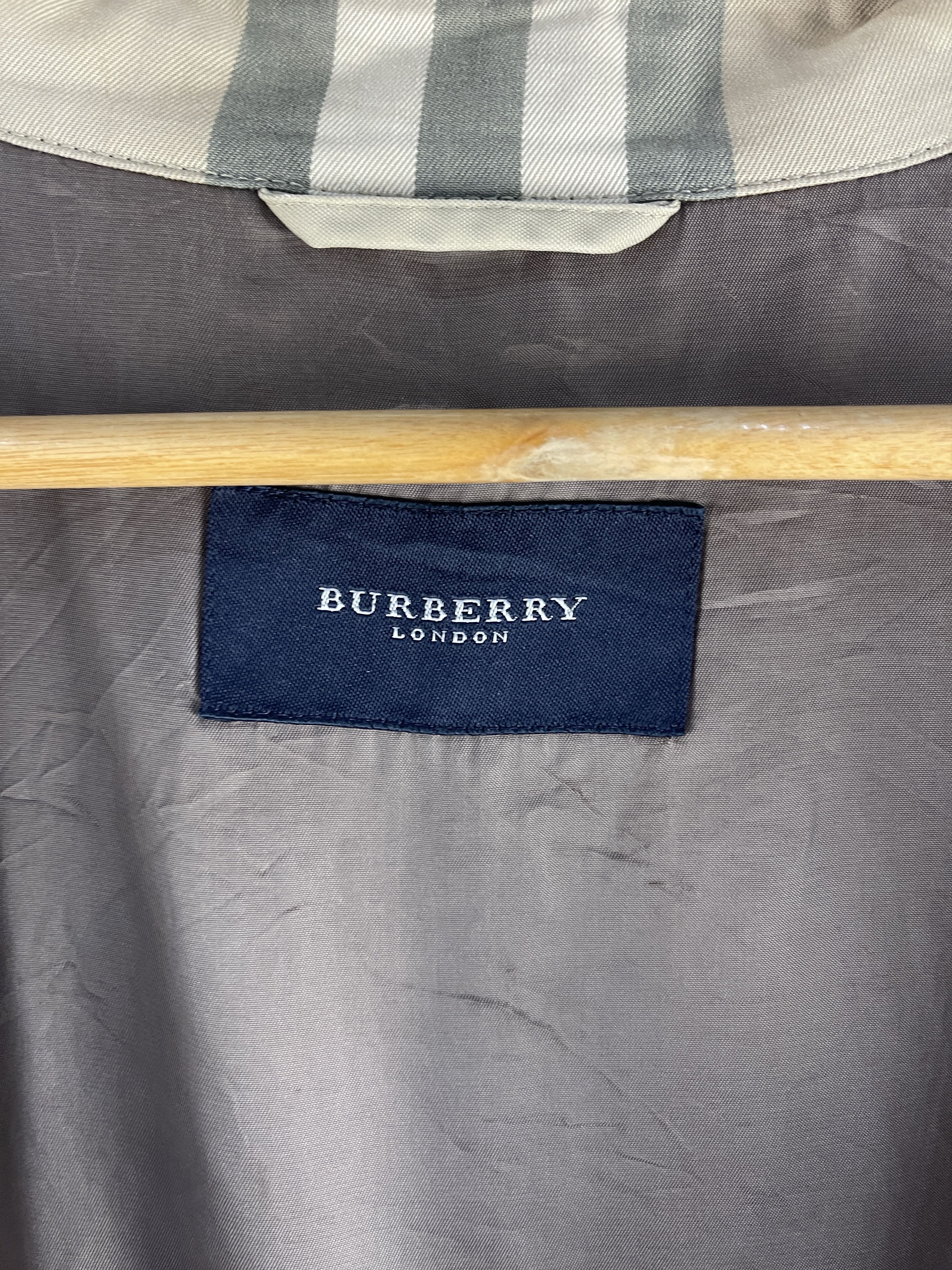 Burberry Vintage Burberry London Nova Check Work Jacket Size US L / EU 52-54 / 3 - 11 Thumbnail