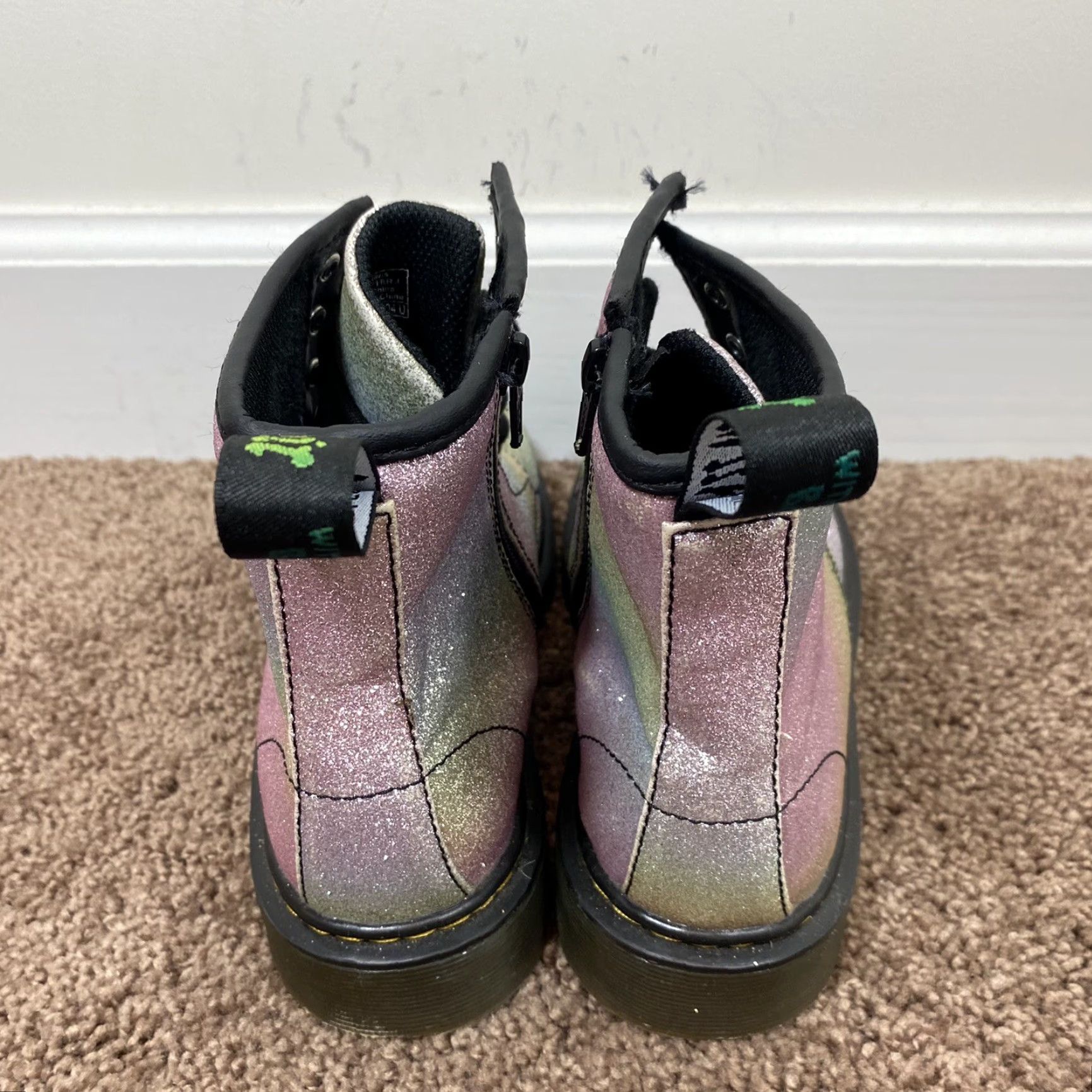 Dr. Martens VINTAGE Dr. Martens Boots Rainbow Glitter Zipper J Womens US 5 Style 1460J JY004 Size US 5.5 / IT 35.5 - 7 Thumbnail