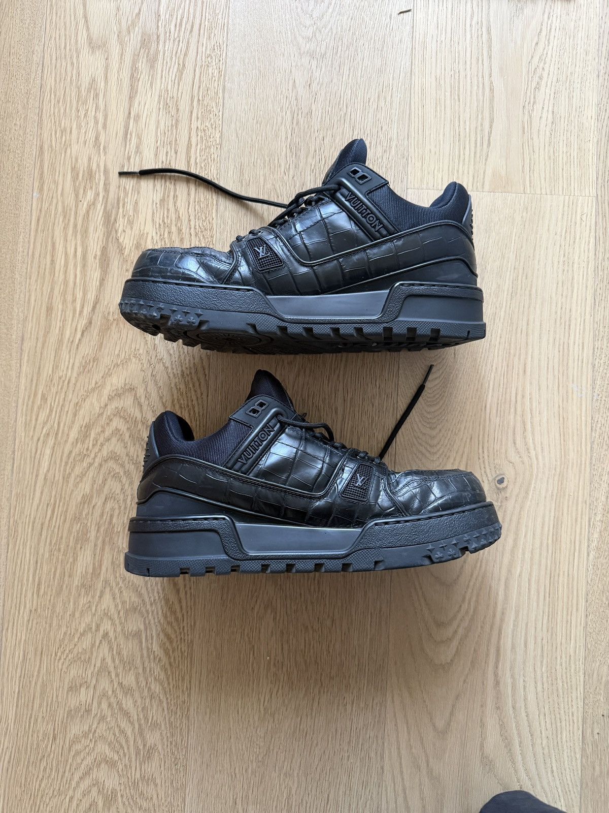 Louis Vuitton LV Trainer Maxi Size US 12 / EU 45 - 4 Thumbnail