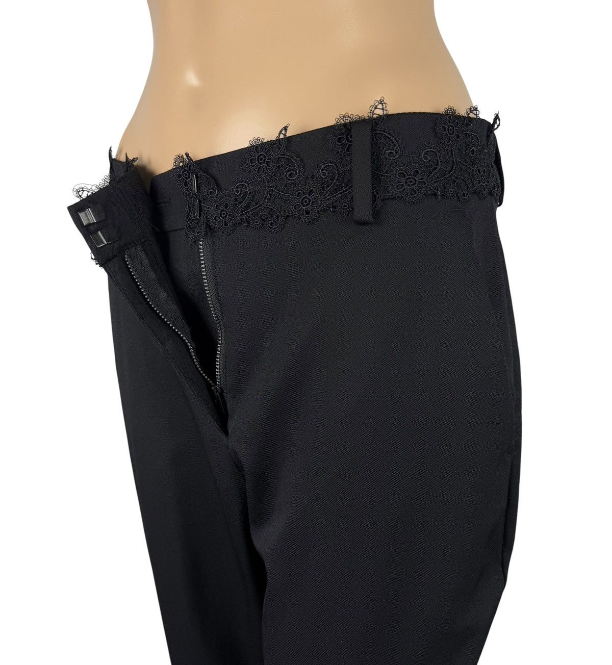 The Kooples The Kooples Dress Wool Pants Crop Lace Decorated size FR36 Size 26" / US 2 / IT 38 - 10 Thumbnail