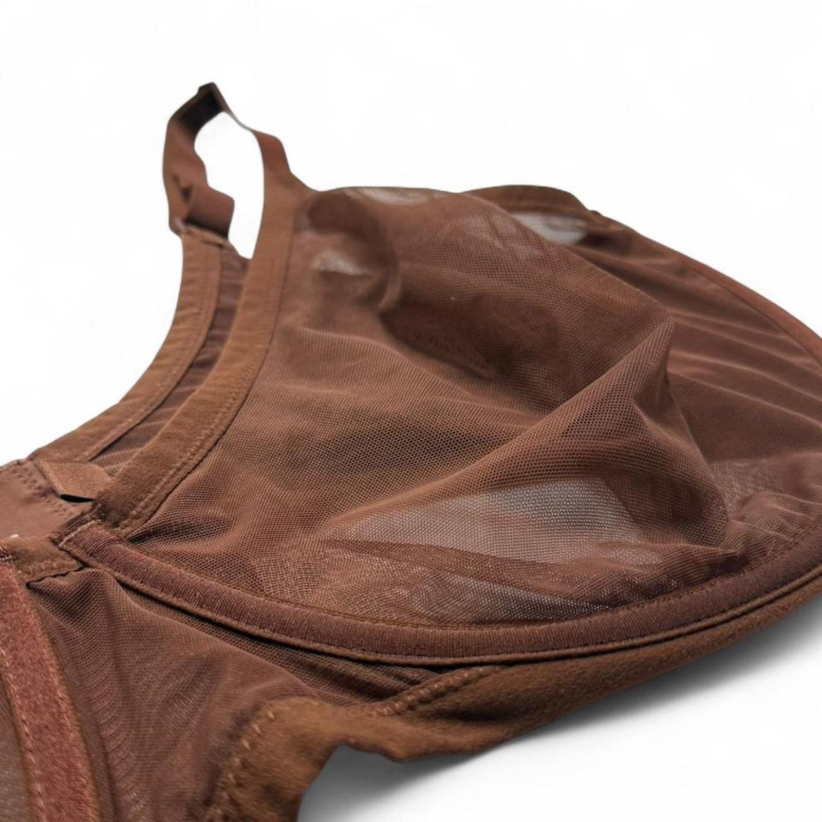 SKIMS Skims Kim K Ultra Fine Mesh Scoop Unlined Under wire brown Size ONE SIZE - 4 Thumbnail