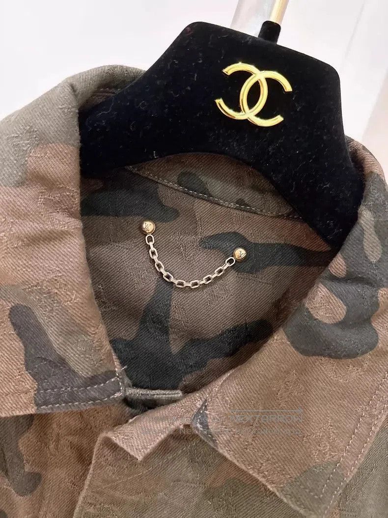 Louis Vuitton Louis Vuitton x Supreme Camo Denim Jacket. Size US XXL / EU 58 / 5 - 5 Thumbnail