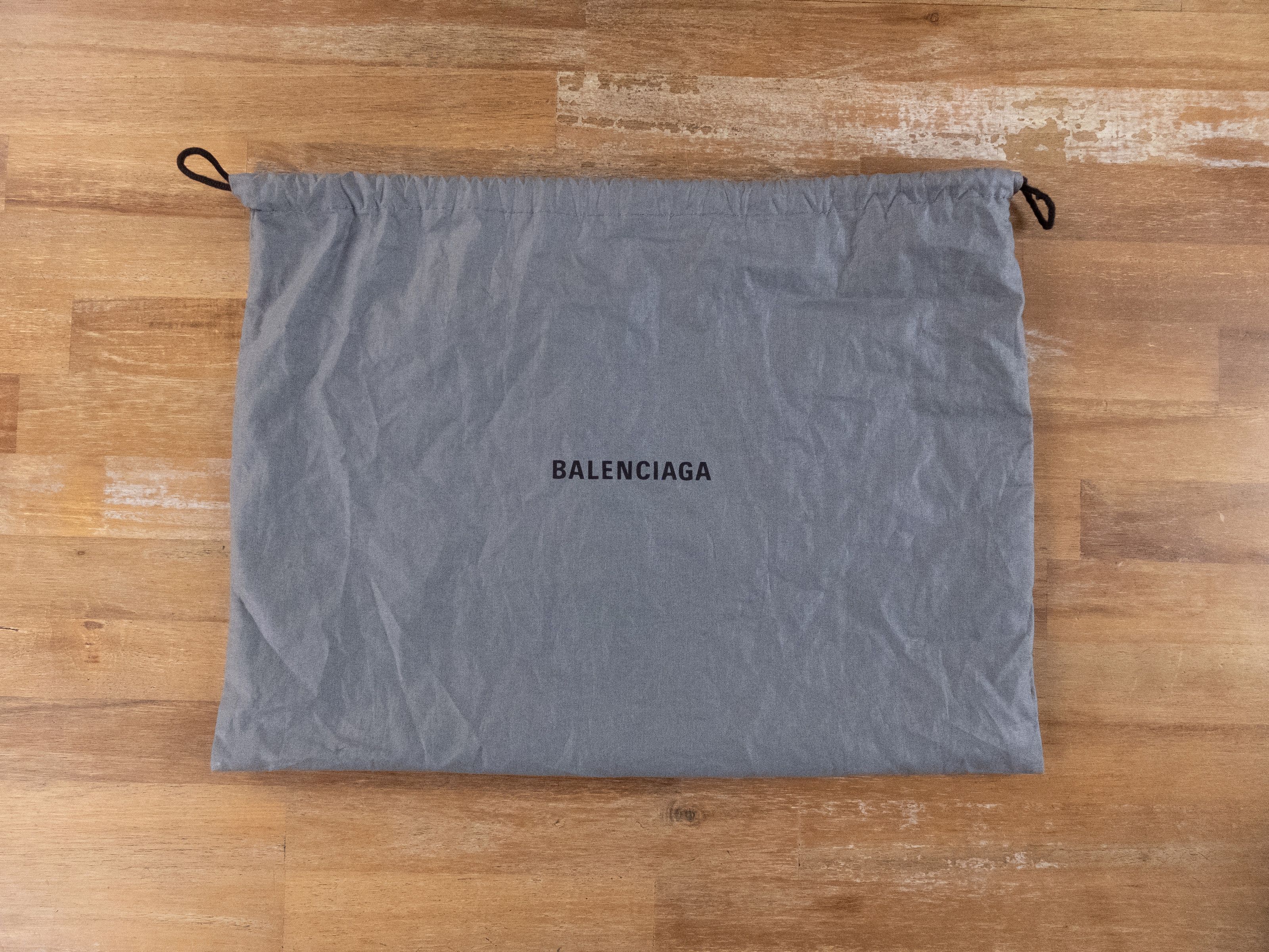 Balenciaga BALENCIAGA Le Cagole XS yellow leather chain shoulder bag Size ONE SIZE - 14 Thumbnail