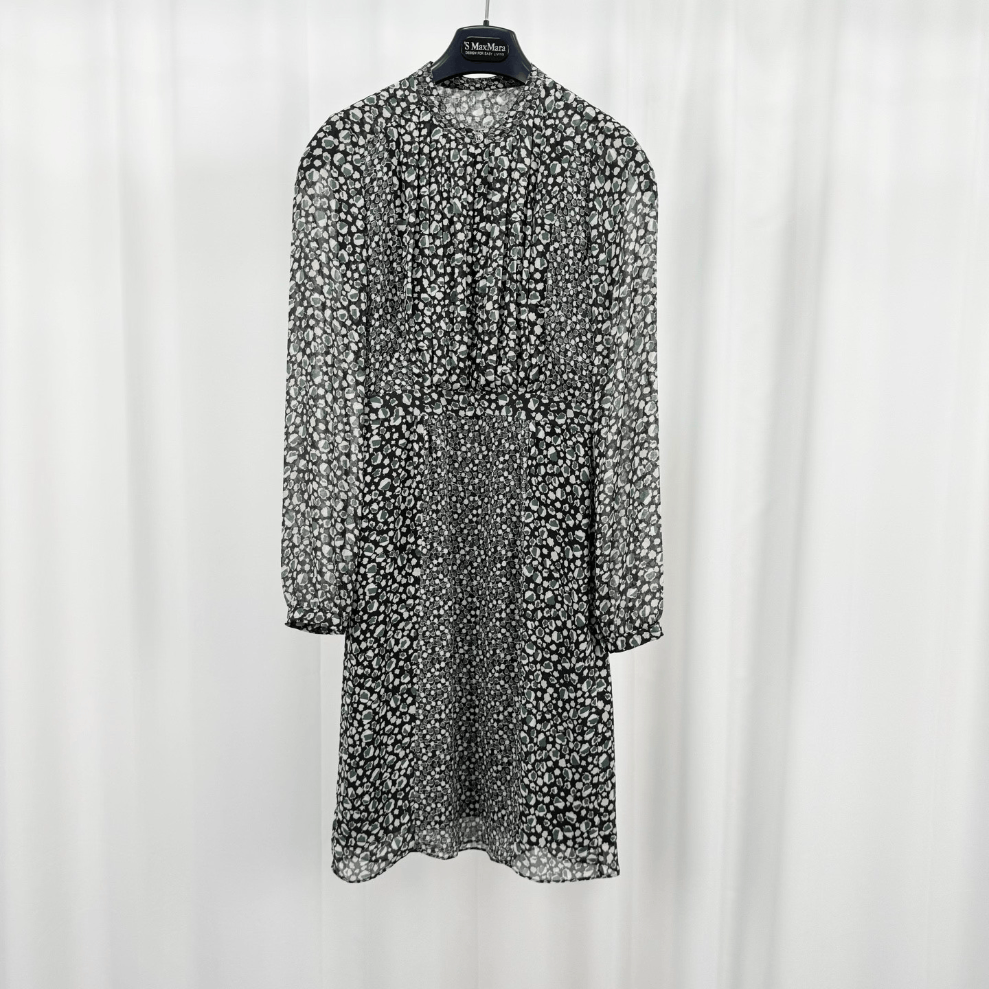Burberry Burberry Floral Silk Dress Size M / US 6-8 / IT 42-44 - 1 Thumbnail