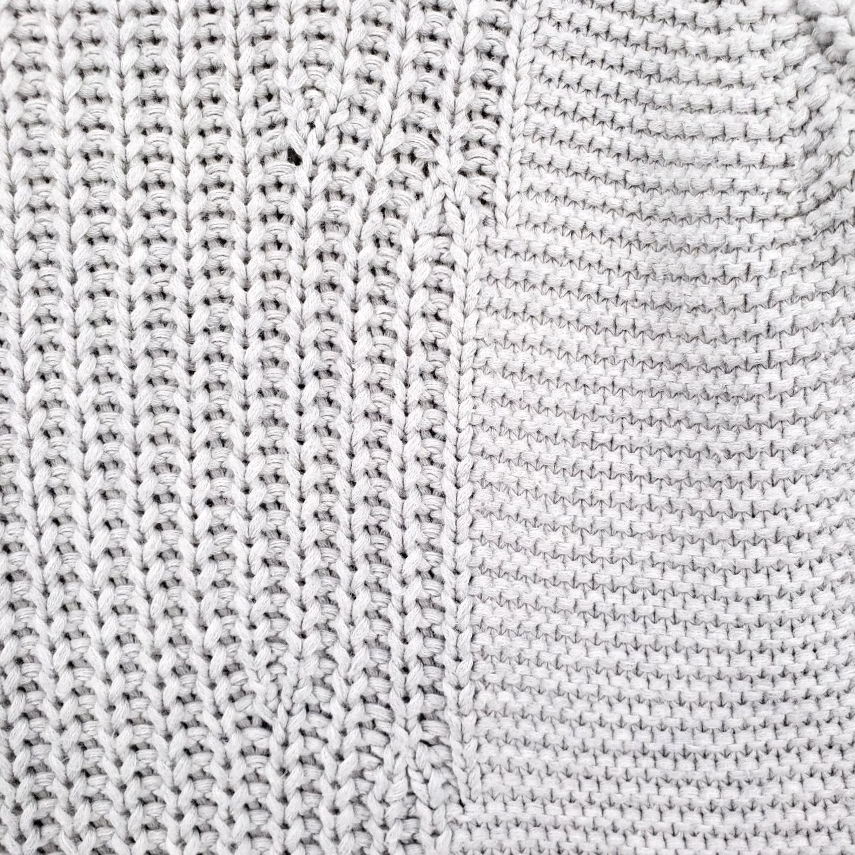 Banana Republic Banana Republic Sweater Womens L Large Gray Turtleneck Knit Pullover Cinnamon? Size L / US 10 / IT 46 - 4 Thumbnail