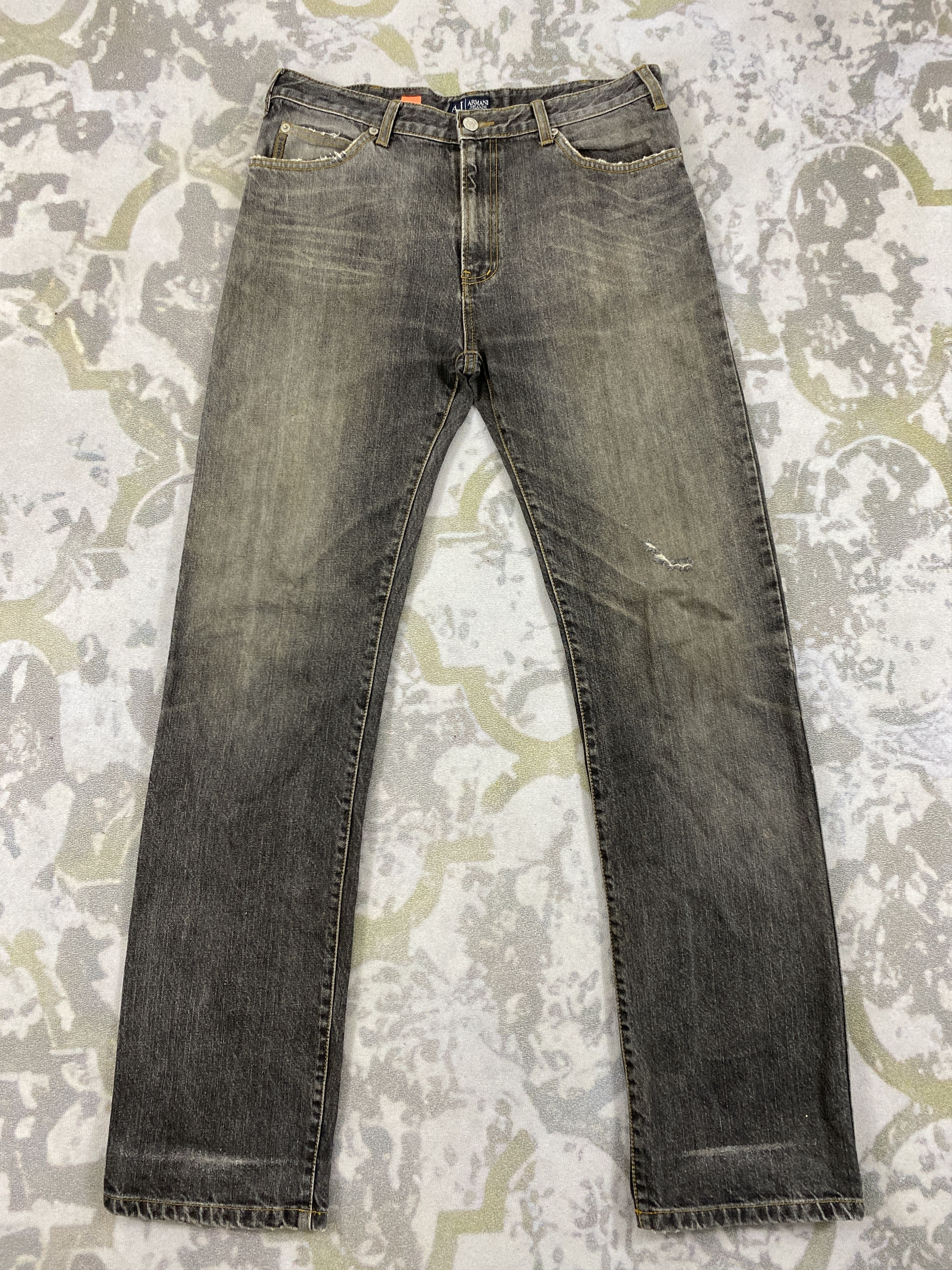 image of Distressed Denim x Levis Distressed Black Vintage Armani Jeans 33X33.5 Denim- Jn3656 in Black Distr