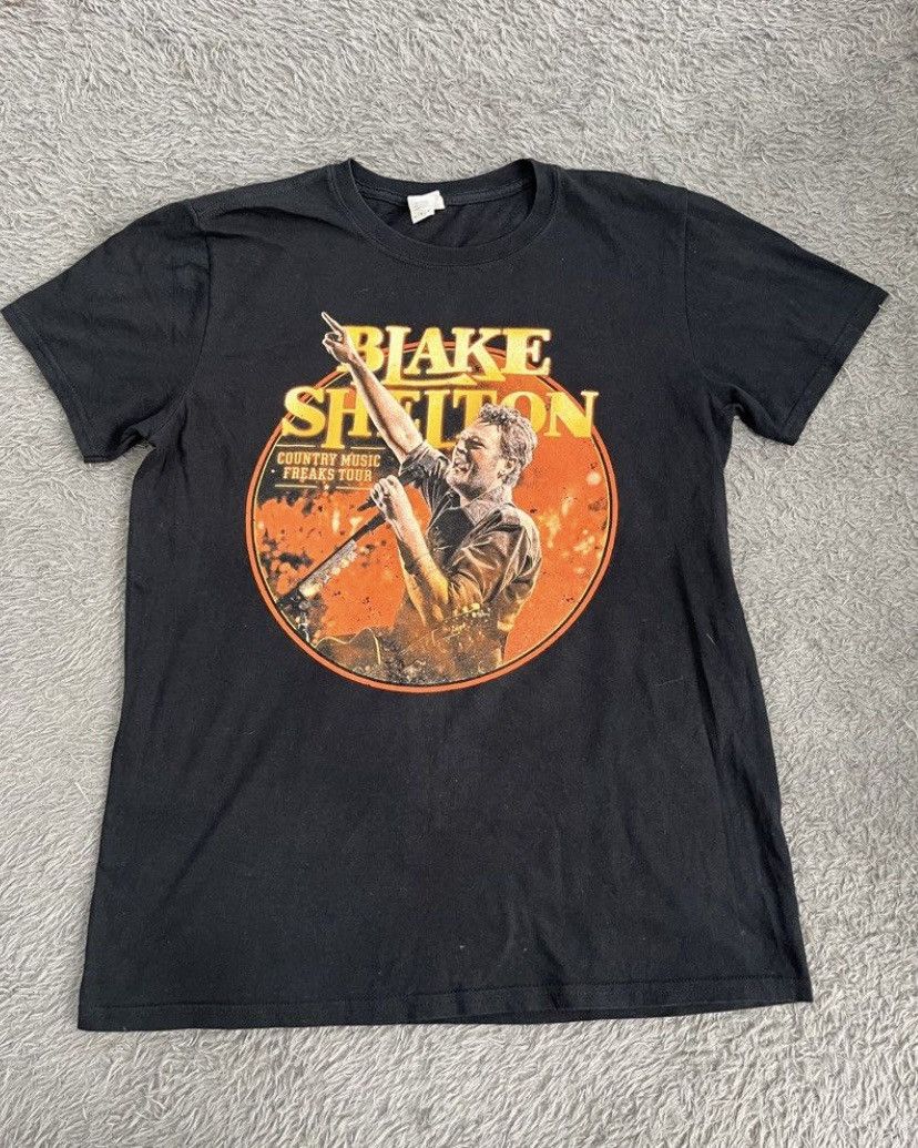 Gildan Blake Shelton Country Music Freaks Promo Concert Medium 2018 Size US M / EU 48-50 / 2 - 1 Thumbnail