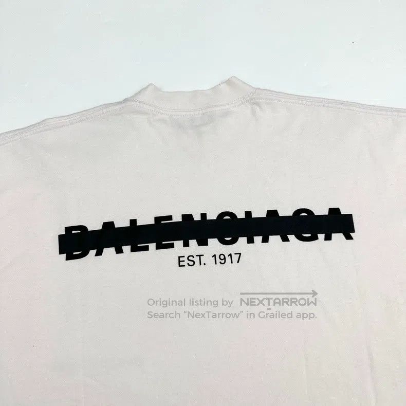 Balenciaga Balenciaga White cover letter short sleeve T-shirt Size US S / EU 44-46 / 1 - 5 Thumbnail