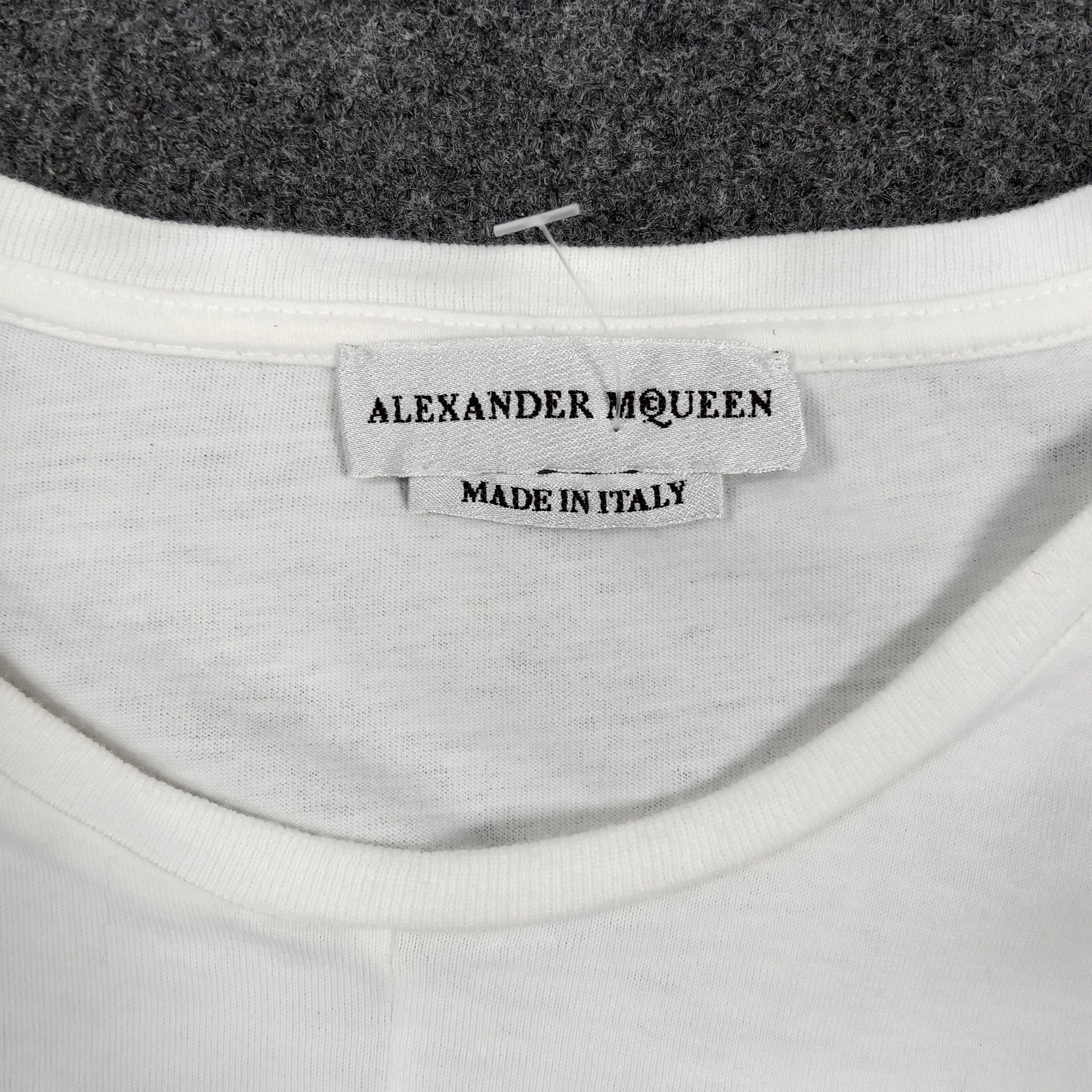 Alexander McQueen Alexander McQueen Skull Art Designer Tshirt C294N66 Size M / US 6-8 / IT 42-44 - 3 Thumbnail