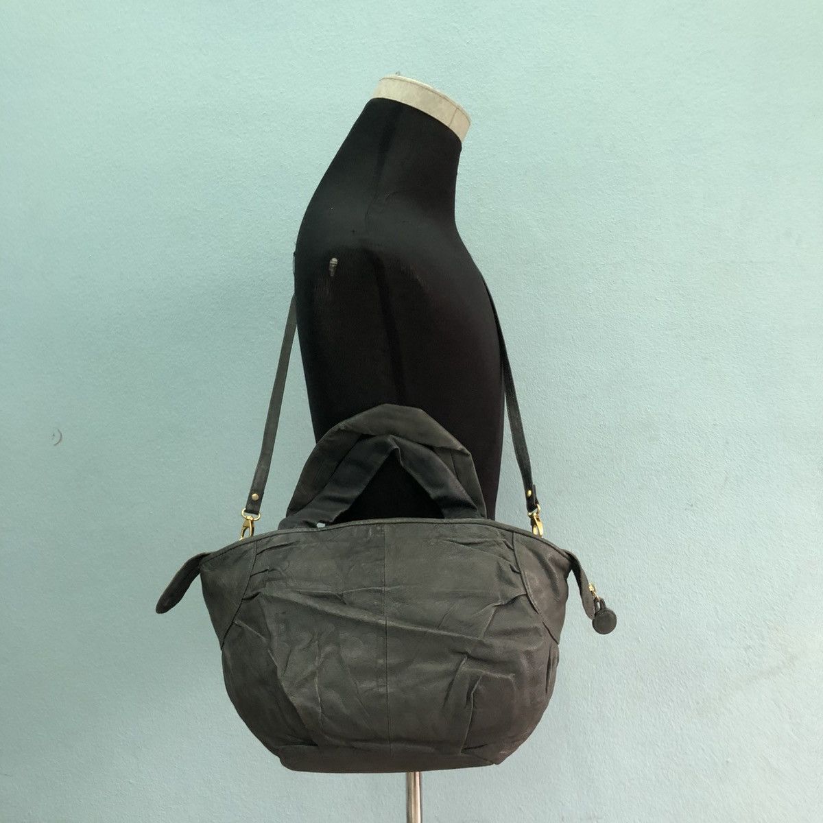 Tsumori Chisato TSUMORI CHISATO CARRY LEATHER TWO CROSSBODY HANDBAG Size ONE SIZE - 14 Thumbnail