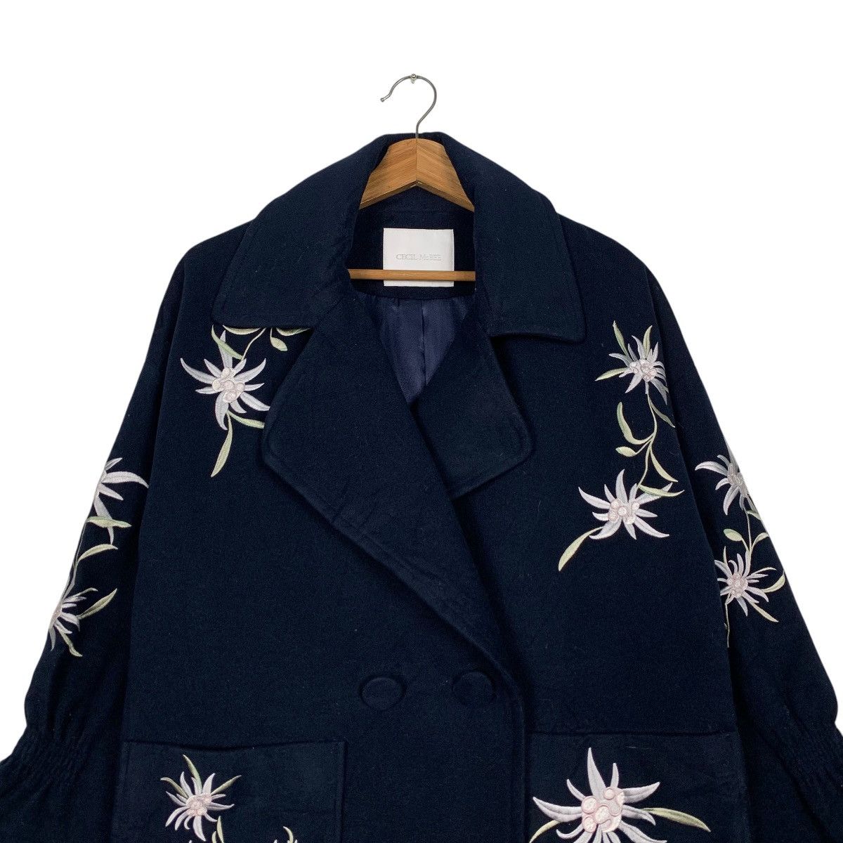Japanese Brand CECIL McBEE Embroidery Flowers Double Breast Coat #2328-C104 Size M / US 6-8 / IT 42-44 - 2 Thumbnail