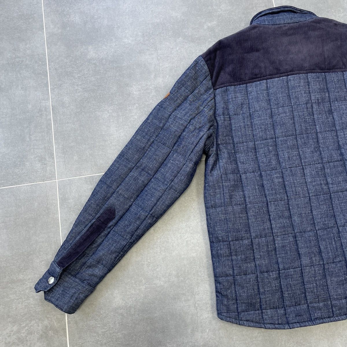 Weekend Offender Weekend Offender Quilted Overshirt Jacket Chapo Guzman Size US S / EU 44-46 / 1 - 16 Thumbnail