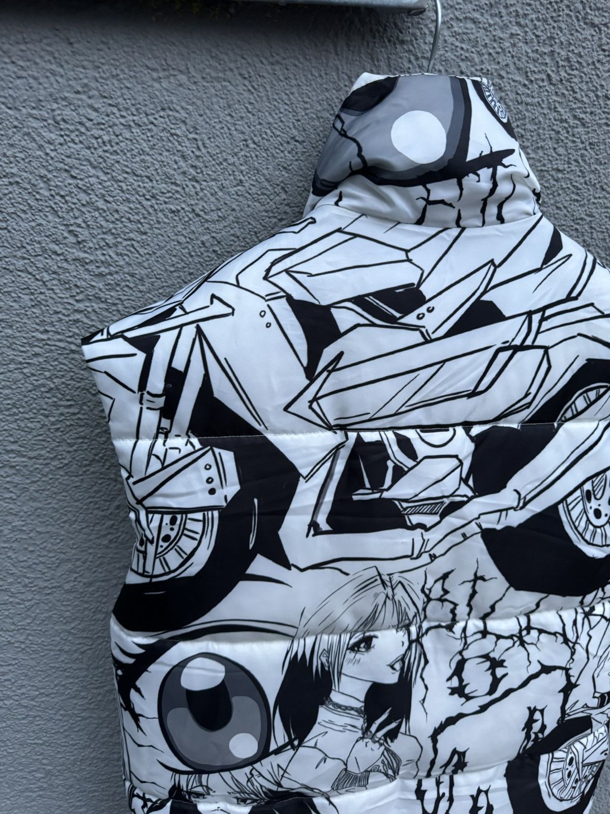Bershka × Billie Eilish Billie Eilish X Bershka Vest Size US M / EU 48-50 / 2 - 6 Thumbnail