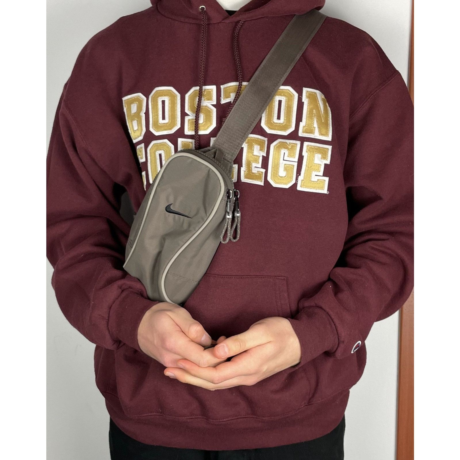 Champion × Vintage Champion Eco Fleece Men Red Boston College Pullover Hoodie L Size US L / EU 52-54 / 3 - 3 Thumbnail