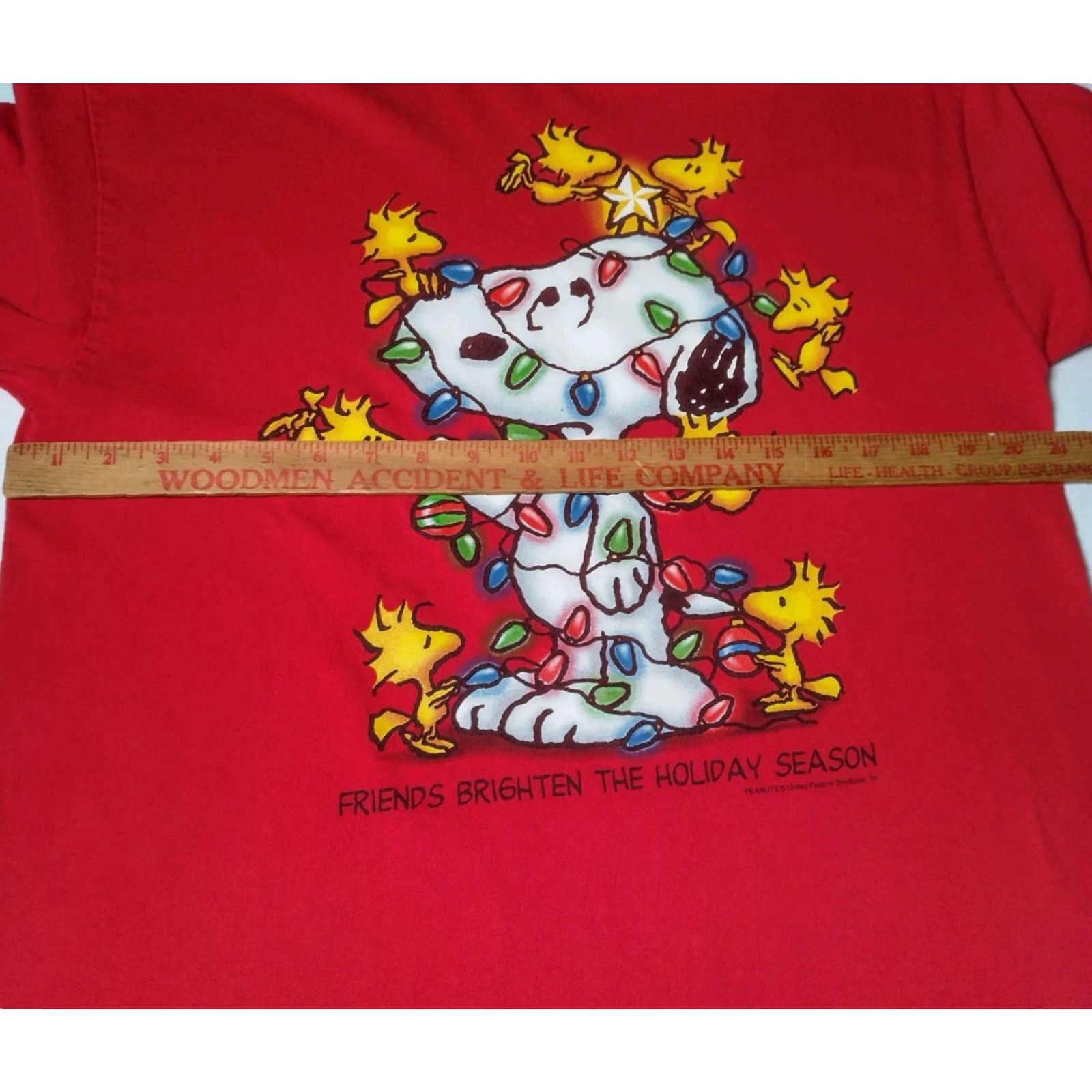 Peanuts VINTAGE Peanuts Snoopy Woodstock Shirt Large Red Christmas Lights Holiday Knits Crew Neck Men L Red Graphic T-Shirt Mens Size US L / EU 52-54 / 3 - 3 Thumbnail