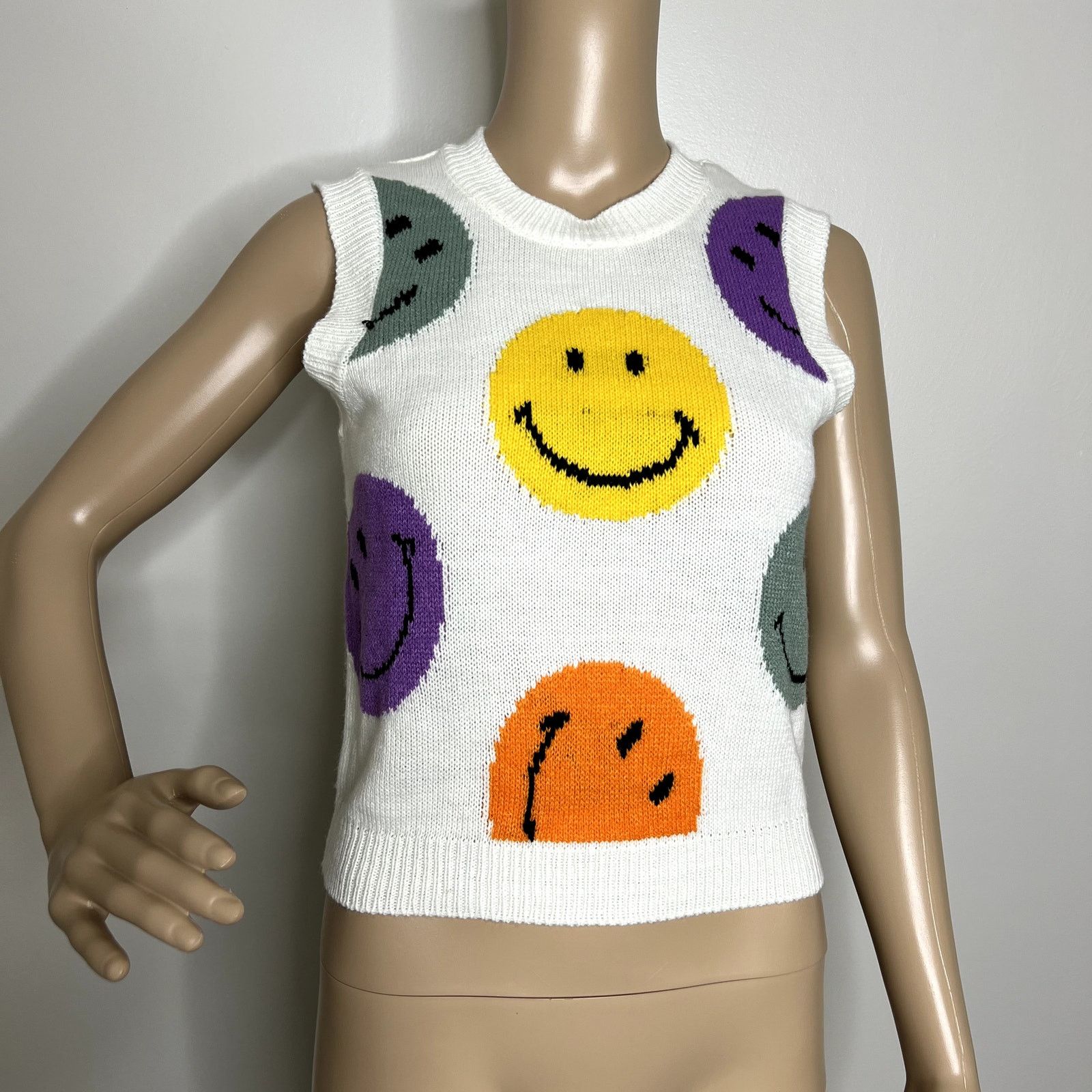 Other Smiley Design Jacquard Knit Sweater Vest Top Size M / US 6-8 / IT 42-44 - 1 Thumbnail