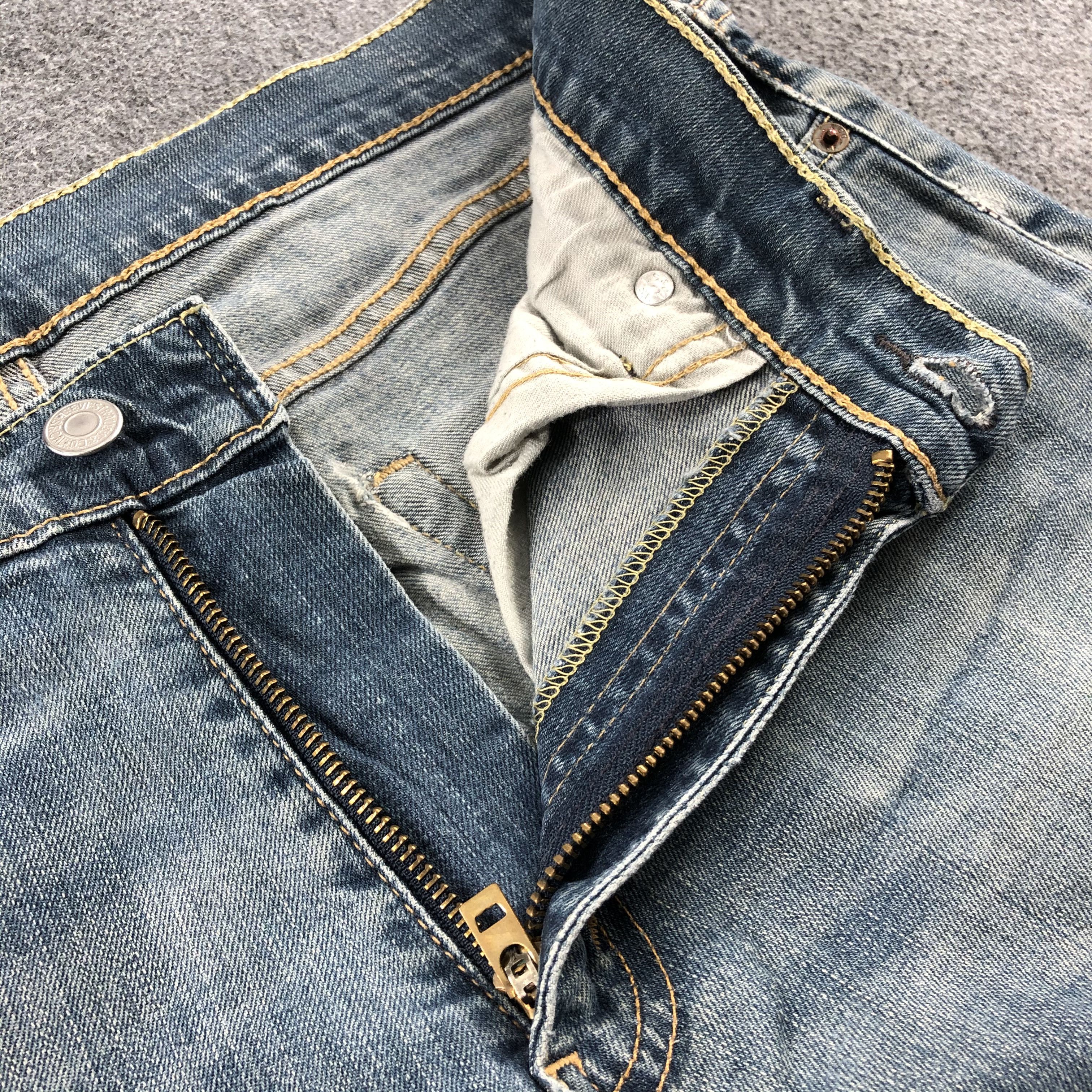 Levi's Vintage Levis Jeans-J2573 Size US 33 - 11 Thumbnail