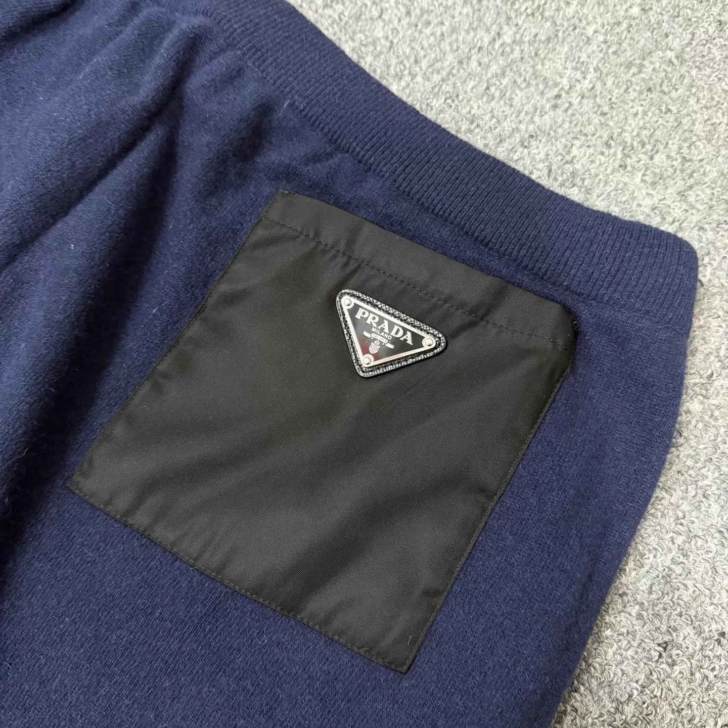 Prada Prada navy blue wool Triangle Logo chinos NWT 52 Size US 36 / EU 52 - 4 Thumbnail
