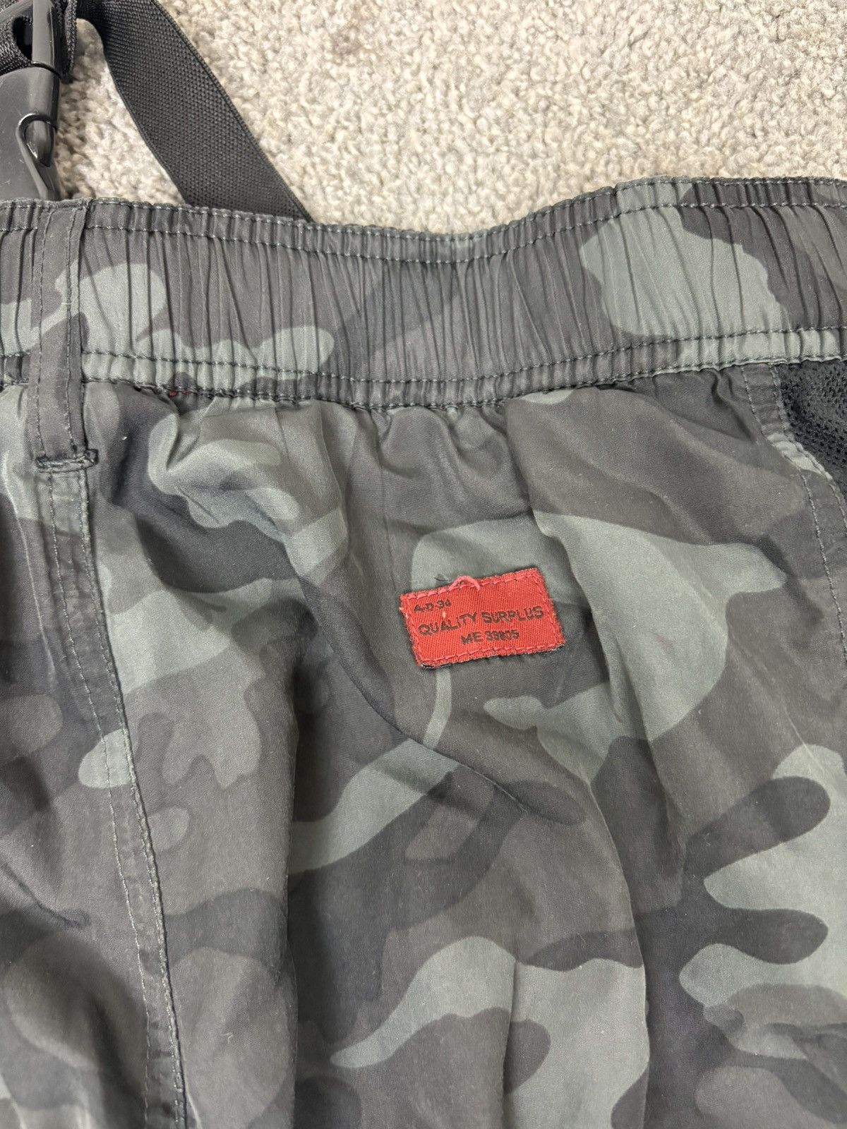 Other Emergency exit gray camo lined cargo pants Size US 30 / EU 46 - 5 Thumbnail