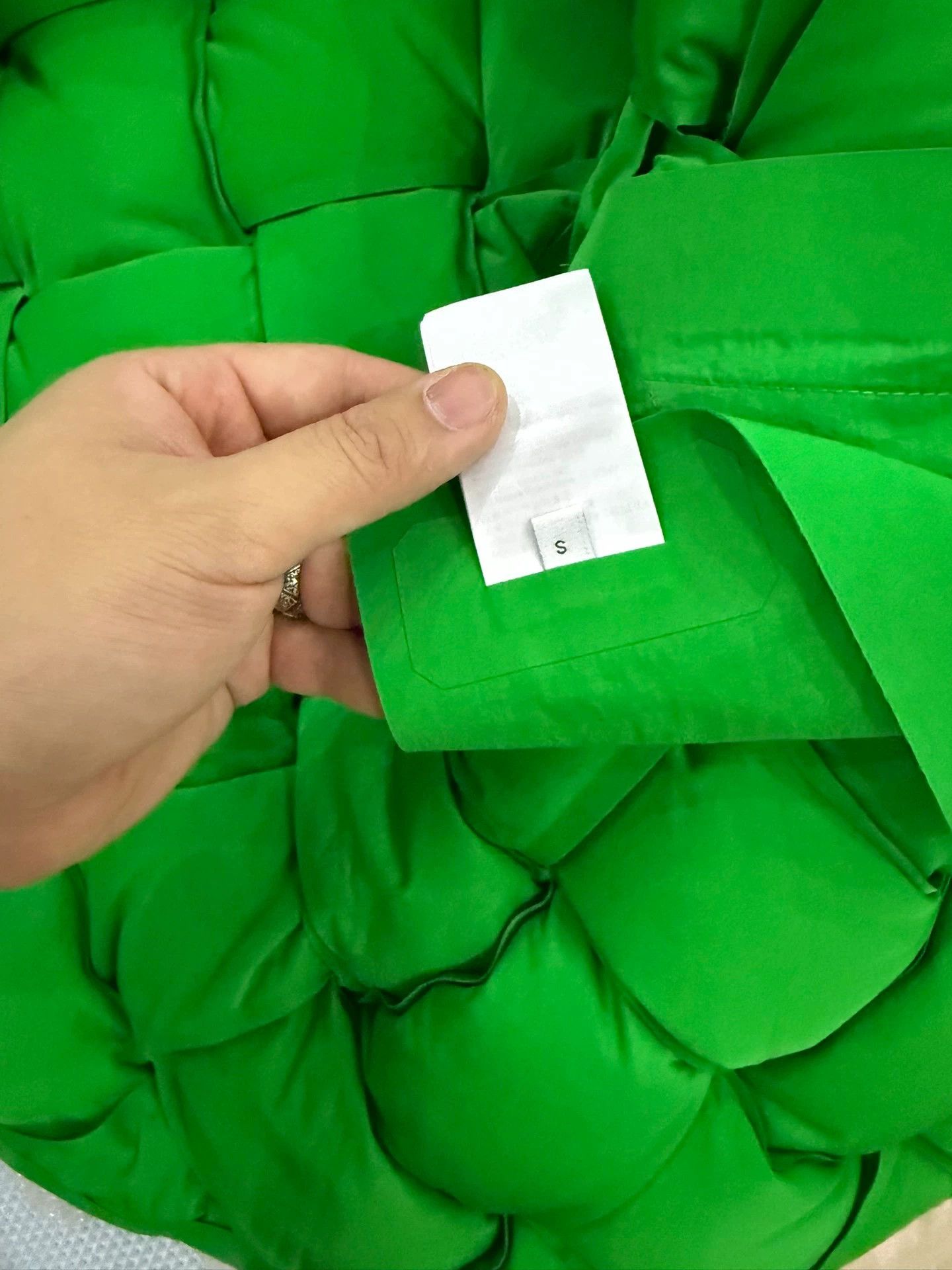 Bottega Veneta BV down jacket intrecciato green S (48) new with tags Size US S / EU 44-46 / 1 - 5 Thumbnail