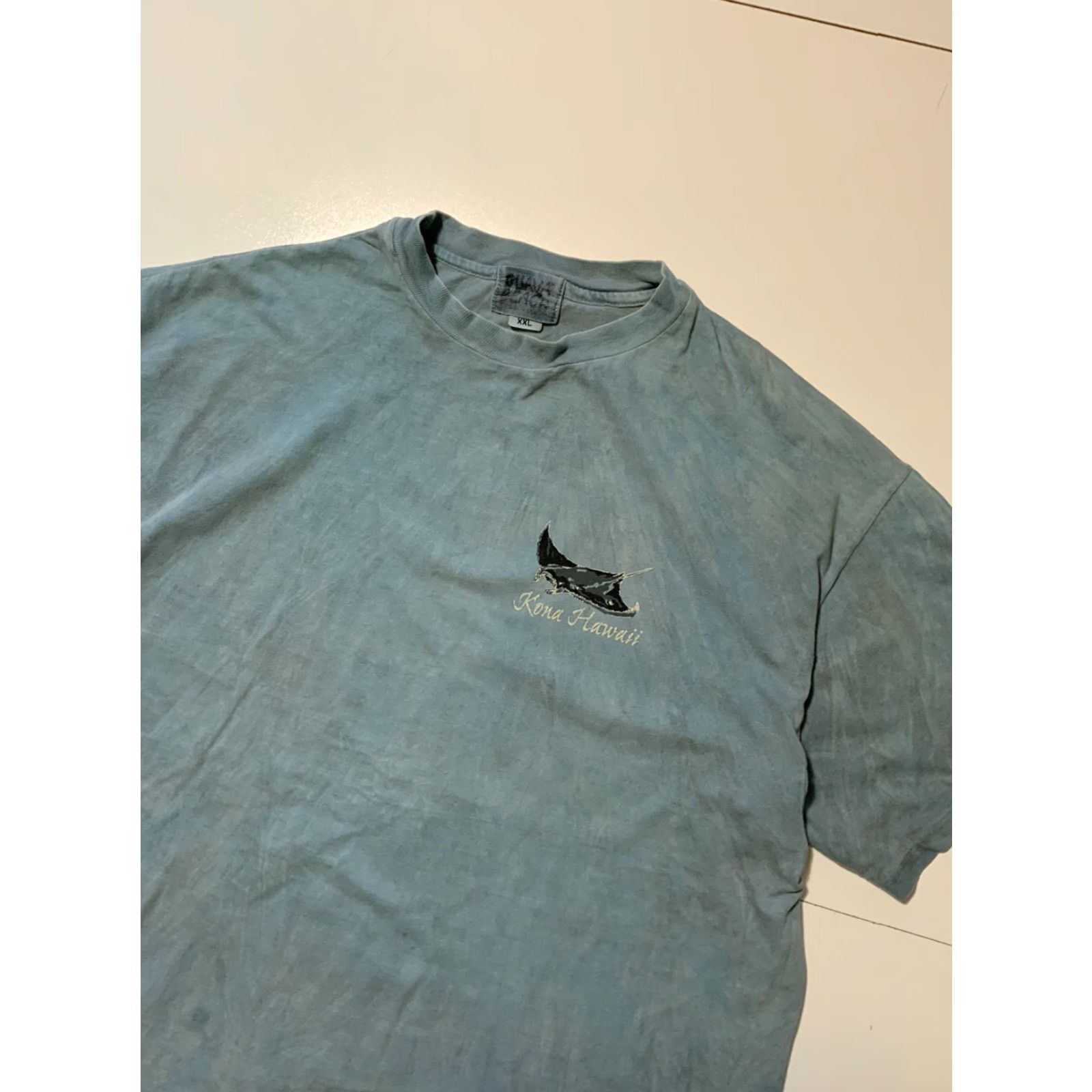 Vintage Vintage 1995 90s Guava Beach Kona Hawaii Tie Dye XXL T-Shirt User: Vintage 1995 90s Guava Beach Kona Hawaii Tie Dye XXL T-Shirt Size US XXL / EU 58 / 5 - 5 Thumbnail