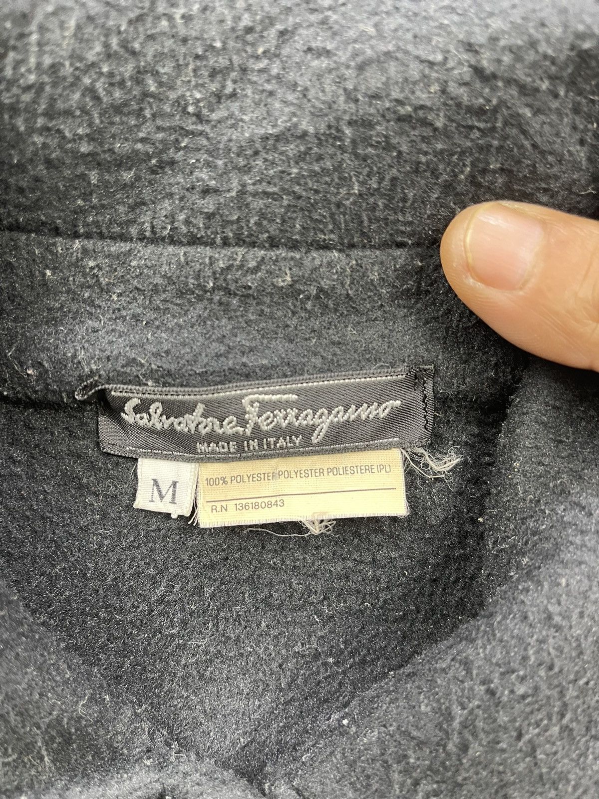 Salvatore Ferragamo Salvatore Ferragamo Drop Shoulder Big Sized Fleece Jackets Size M / US 6-8 / IT 42-44 - 15 Thumbnail