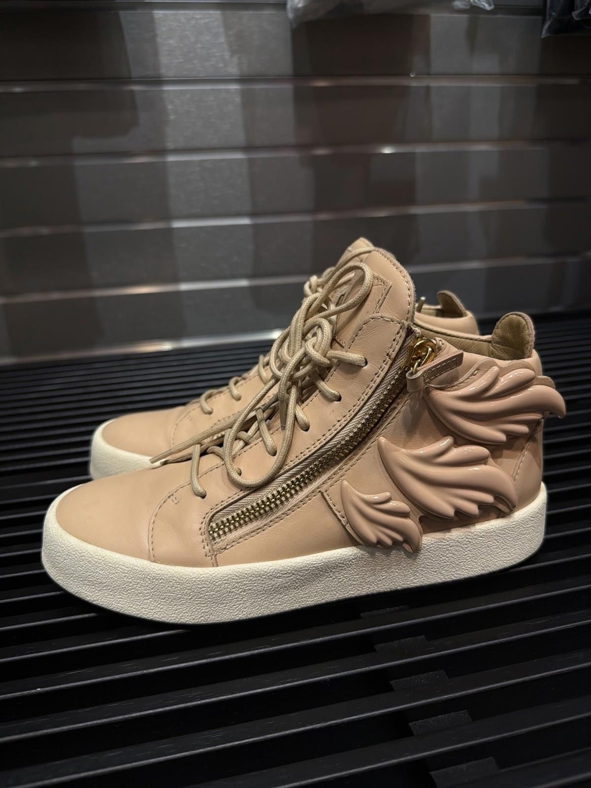 Giuseppe Zanotti Giuseppe Zanotti Women's High Top Leather Pink 39EU/9US (W) Size US 9 / IT 39 - 6 Thumbnail