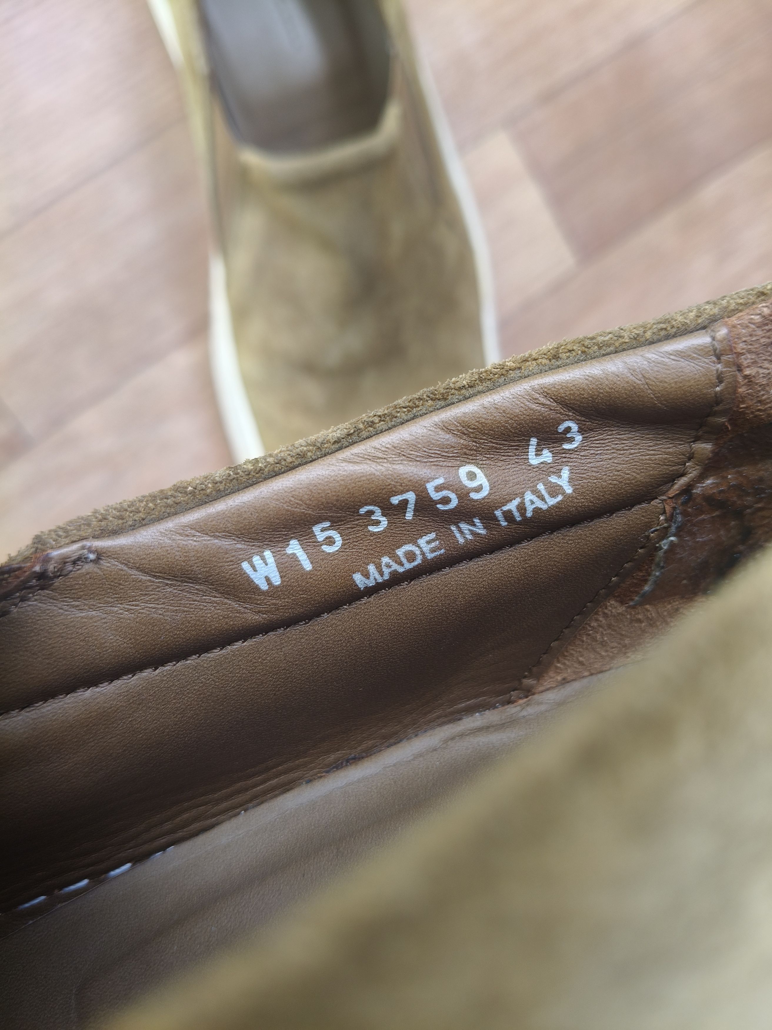 Rick Owens Rick Owens tan suede mainline boat Size US 10 / EU 43 - 15 Thumbnail