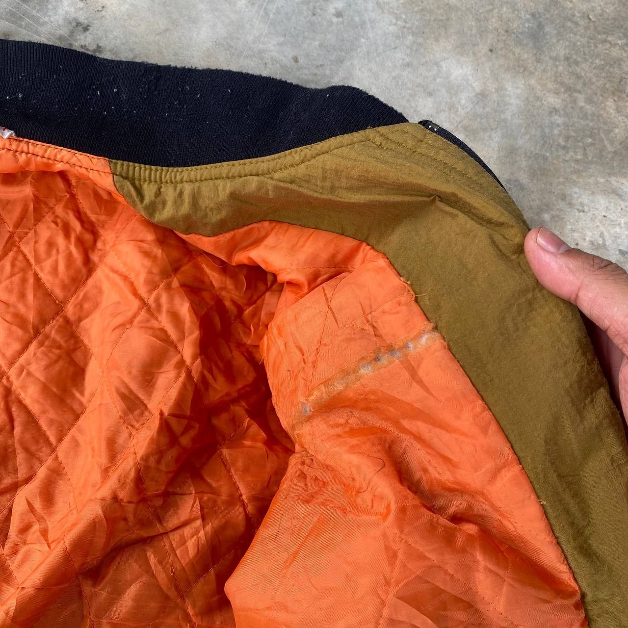 Vintage RARE VTG 90S TOYOTA JAPAN BOMBER JACKET DIRTY WORN DISTRESS Size US M / EU 48-50 / 2 - 3 Thumbnail