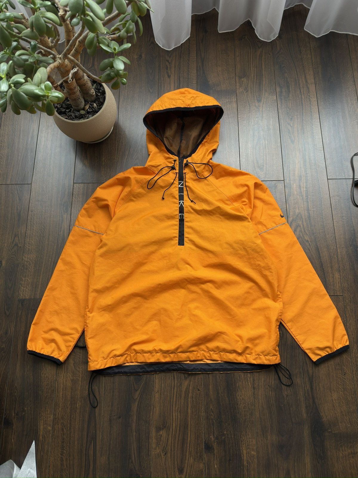 Nike VTG Nike Half Zip Pullover Hooded Windbreaker Orange Jacket Size US XL / EU 56 / 4 - 2 Thumbnail