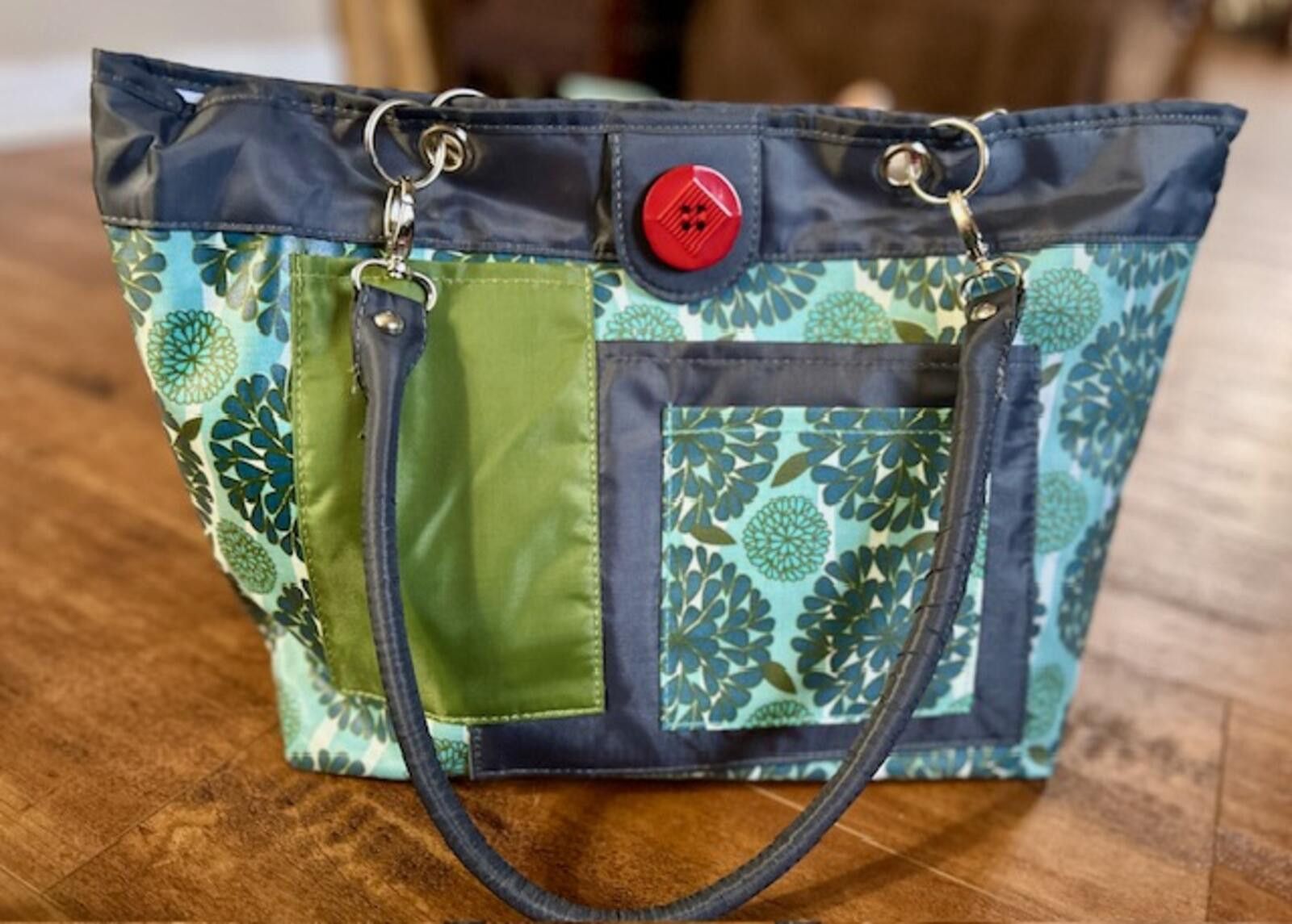 Other Red Hens Studio Floral Pattern Tote Bag with Leather Handles Size ONE SIZE - 1 Thumbnail