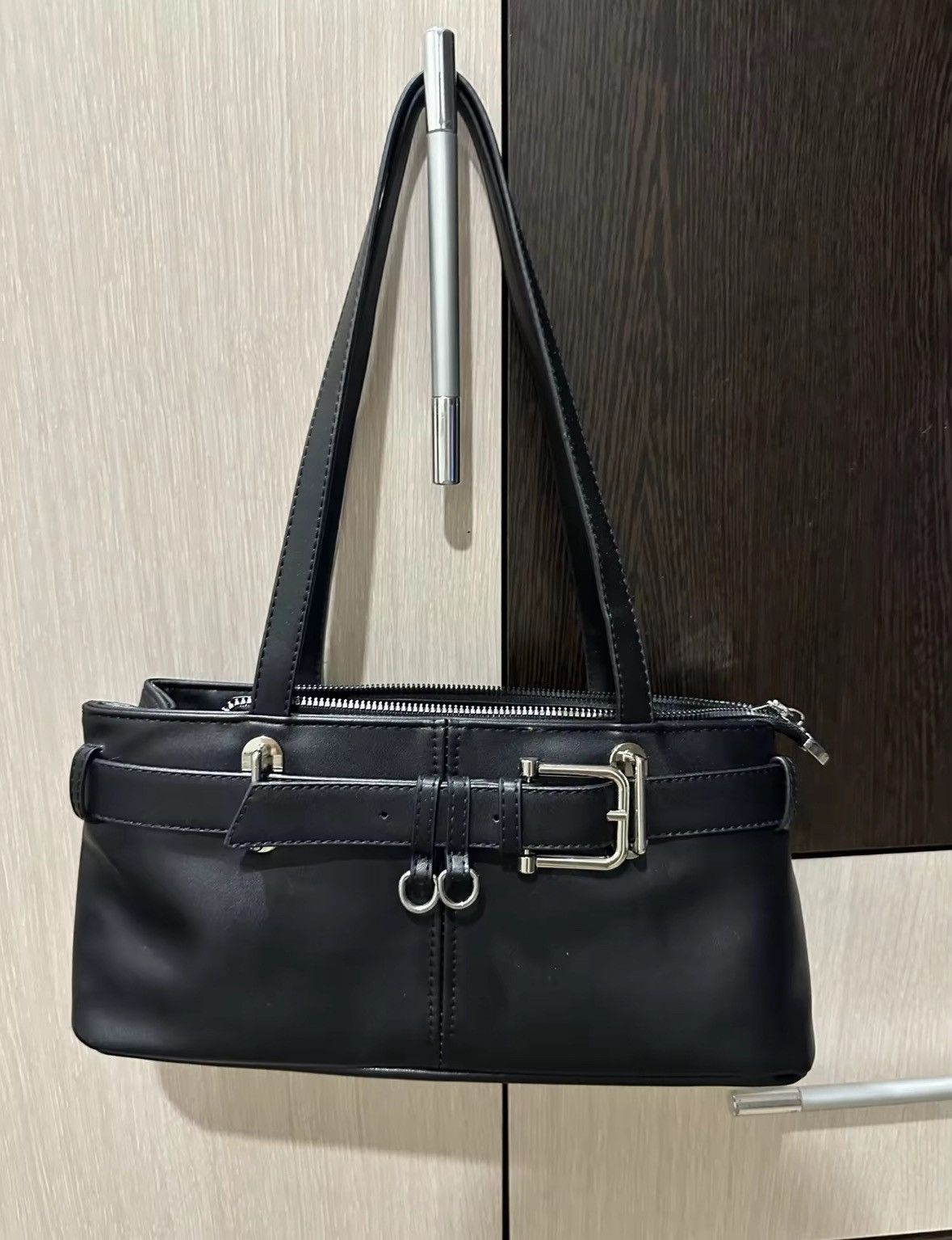 Other LEFTSIDE Small PU Leather Solid Color Underarm Bags Size ONE SIZE - 4 Thumbnail