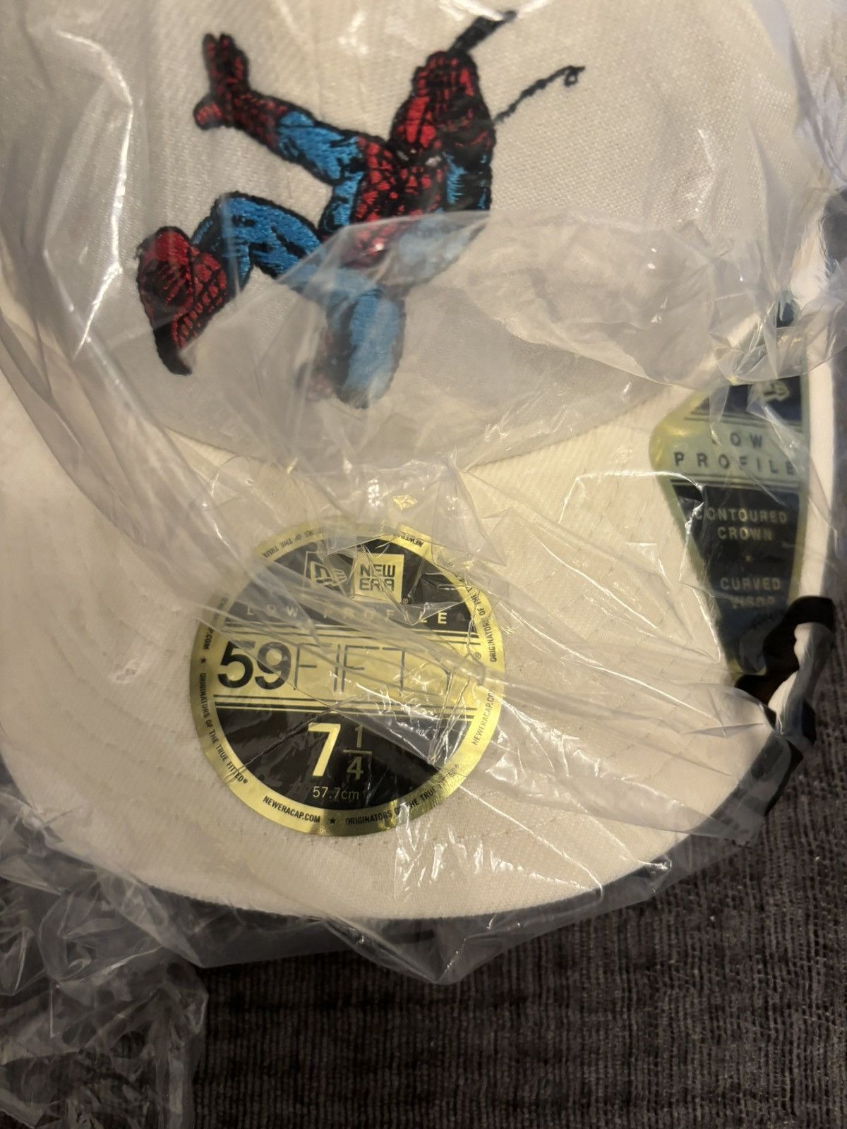 Kith × Marvel Comics Kith Marvel New Era Spiderman Fitted Hat Size ONE SIZE - 2 Thumbnail