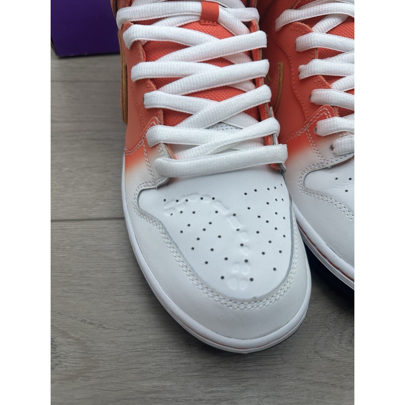 Nike Nike SB dunk high pro candy corn sneakers size 11 men’s Size US 11 / EU 44 - 4 Thumbnail