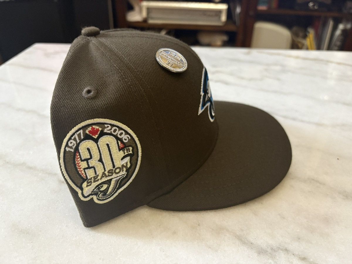 New Era New Era Toronto Blue Jays 7 1/2 30th Anniversary Patch Size ONE SIZE - 2 Thumbnail