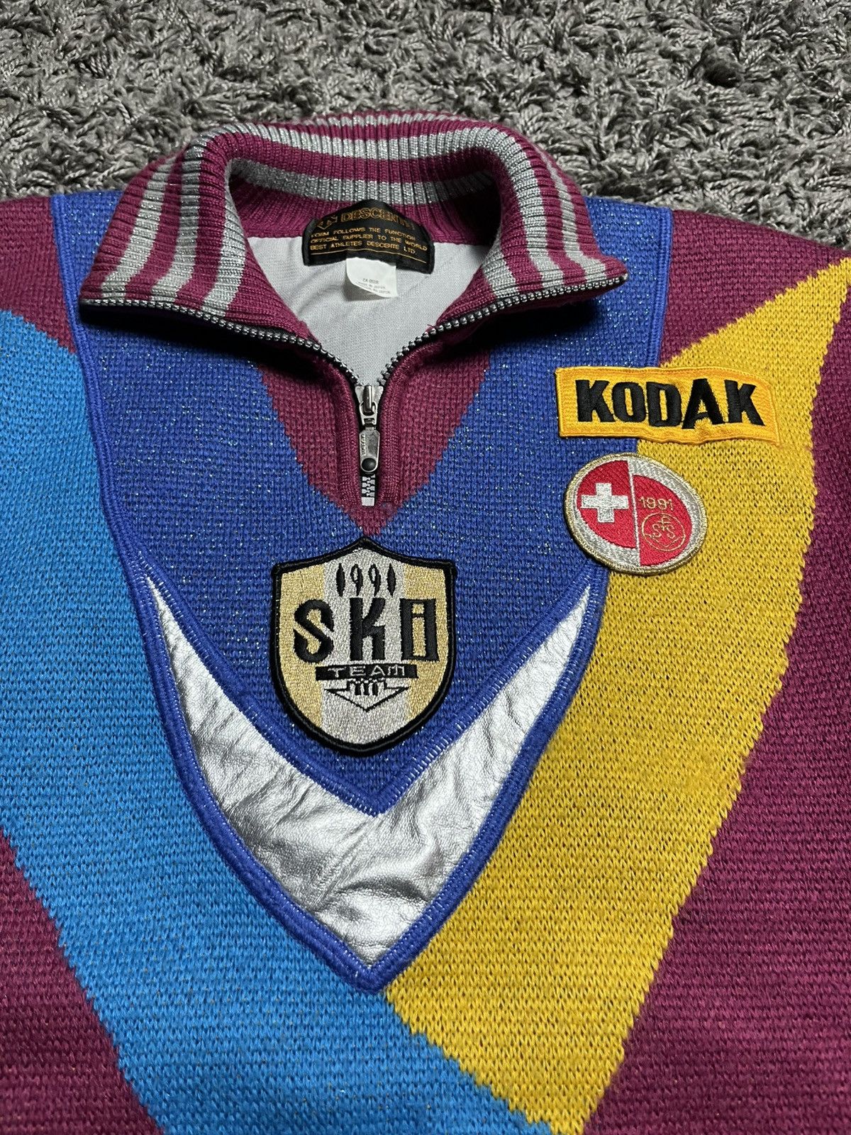 Descente Rare Archive Descente 1991 Ski Team Sweater (Made in Japan) Size US M / EU 48-50 / 2 - 4 Thumbnail
