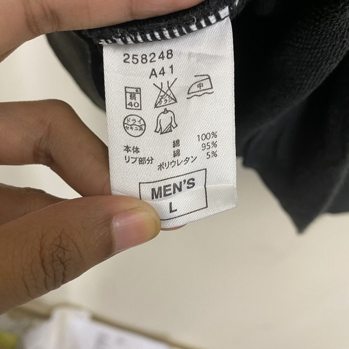 Nike × Nike ACG Nike Small Logo Vneck Sweatshirt Size US L / EU 52-54 / 3 - 8 Thumbnail