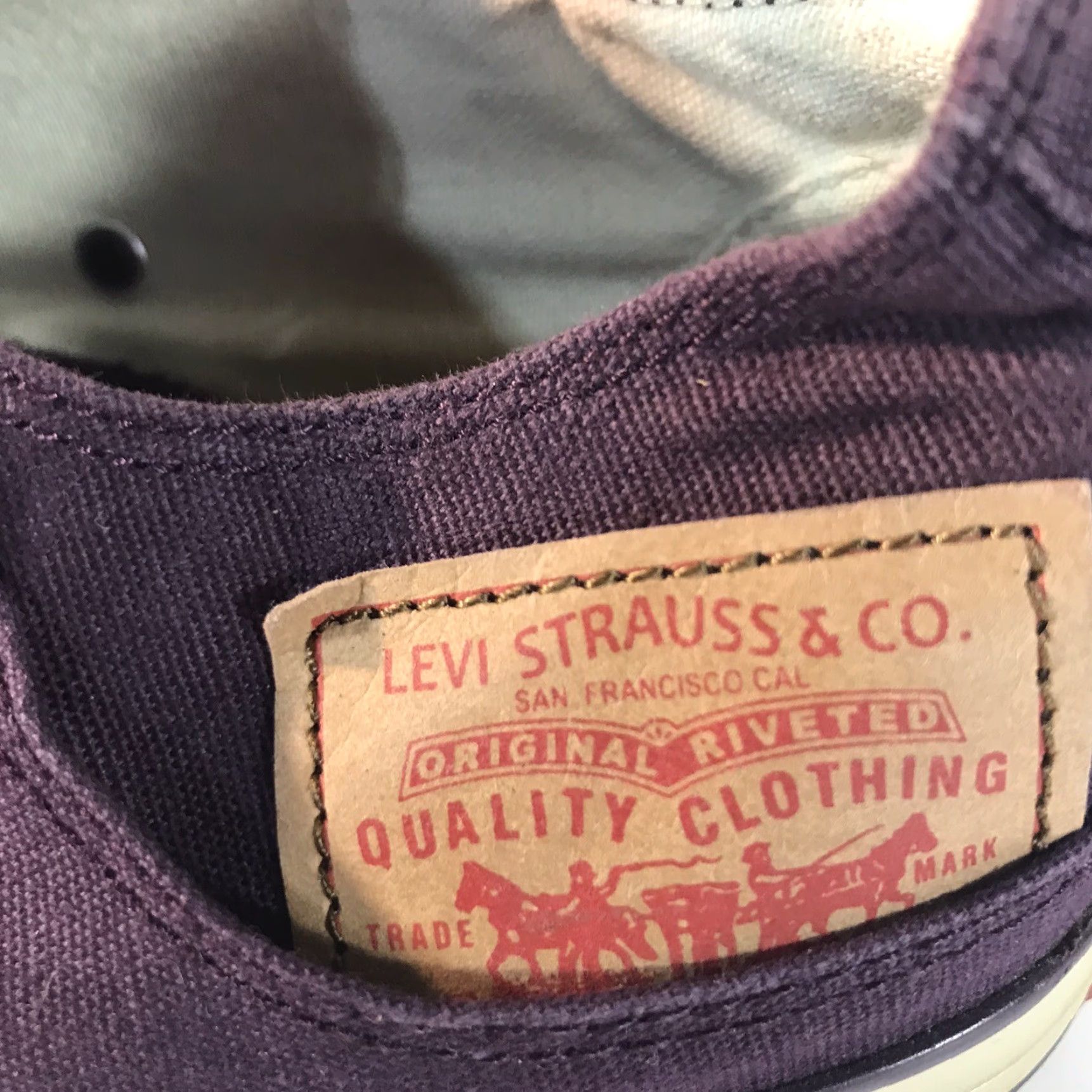 CO Levi Strauss & Co Canvas Sneakers Mens Size 9.5 Eggplant Lightweight Comfort Size US 9.5 / EU 42-43 - 2 Thumbnail