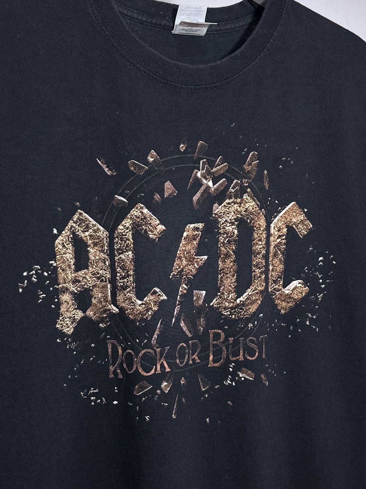 AC/DC AC/DC “In Rock We Trust” World Tour 2015 Tshirt Size US XL / EU 56 / 4 - 5 Thumbnail