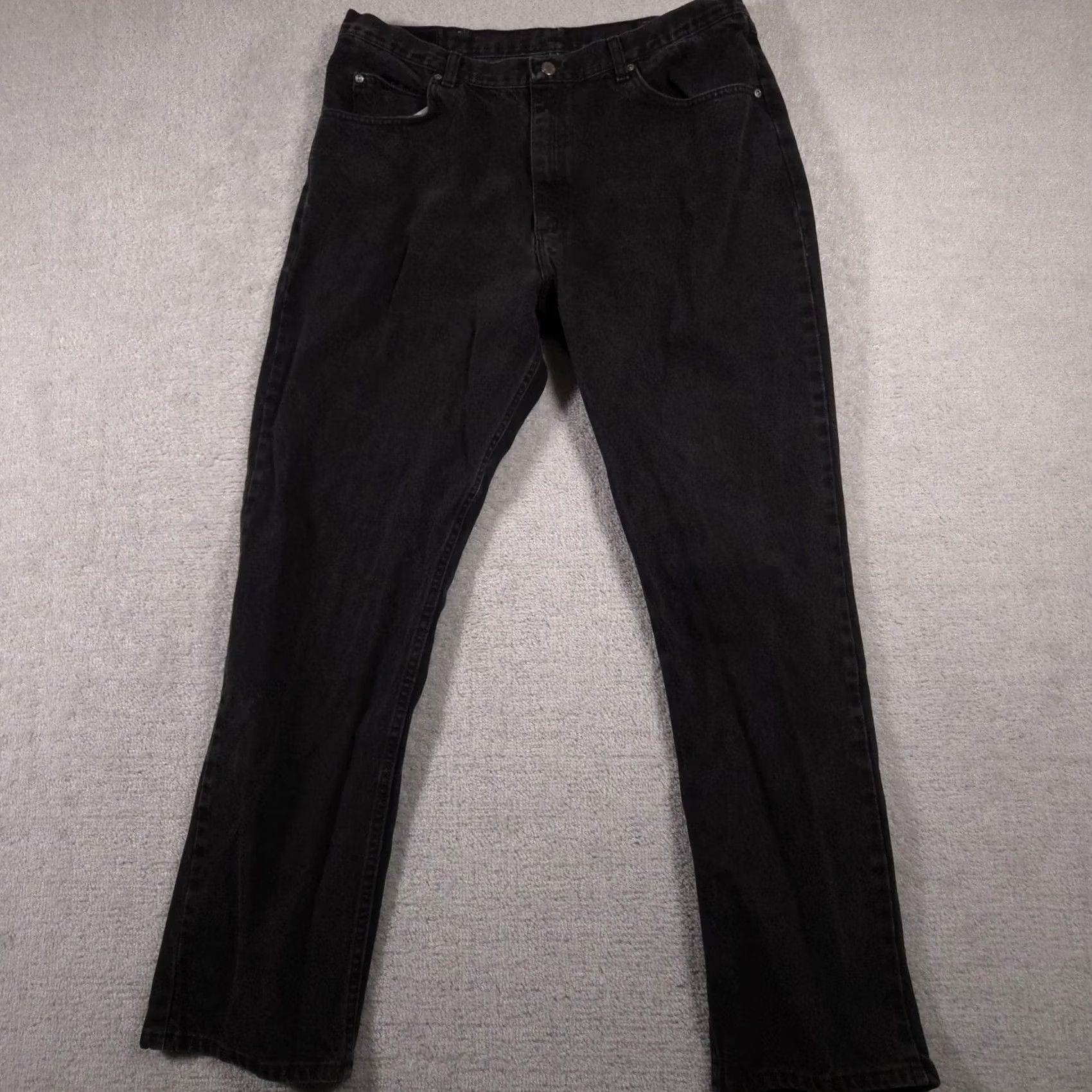 Wrangler Wrangler Jeans Mens 38x34 Black Wash Regular Fit Straight Leg Five Pocket Denim Size US 38 / EU 54 - 2 Thumbnail