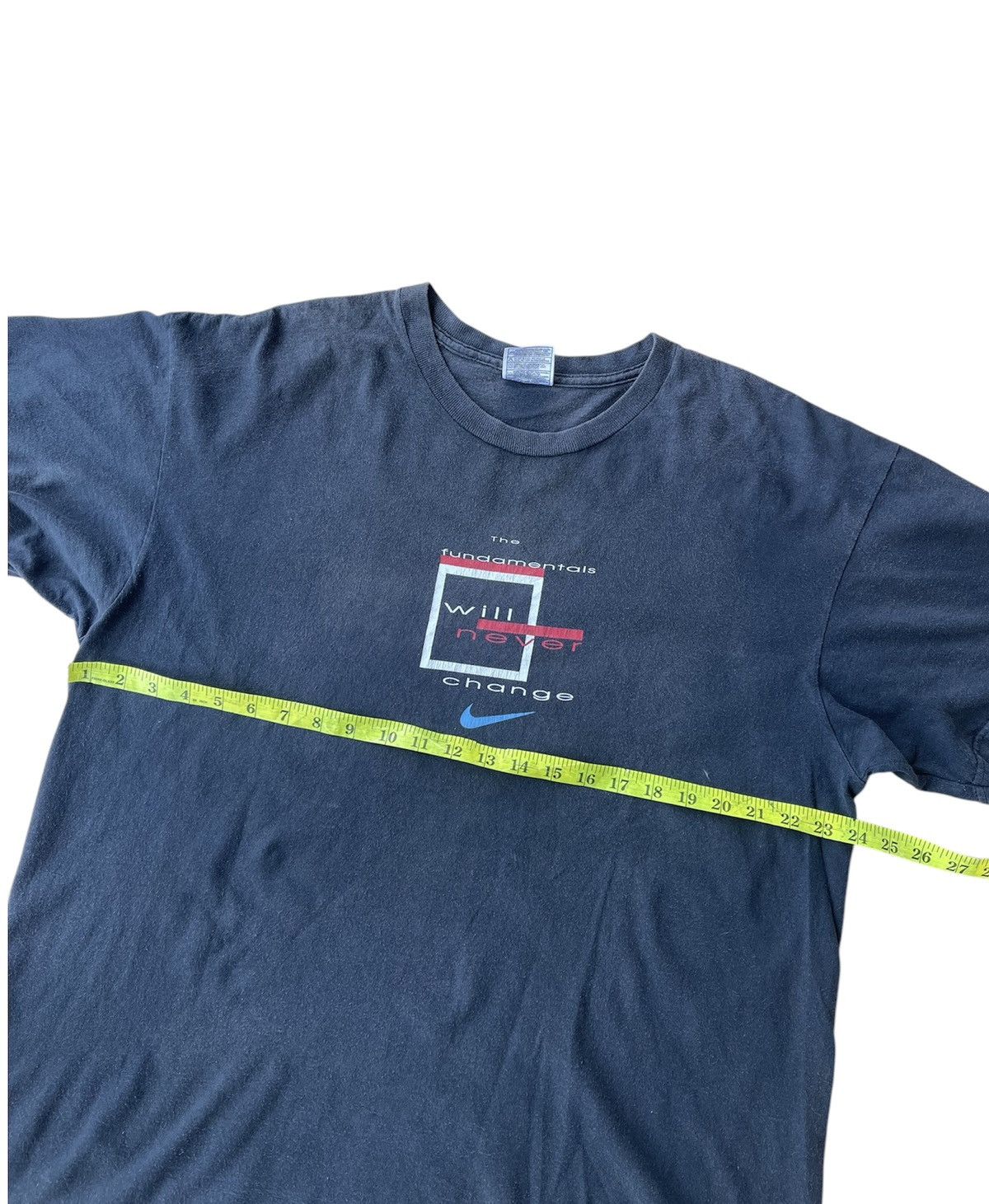 Vintage Vintage 90s Nike just do it tee Size US L / EU 52-54 / 3 - 10 Thumbnail