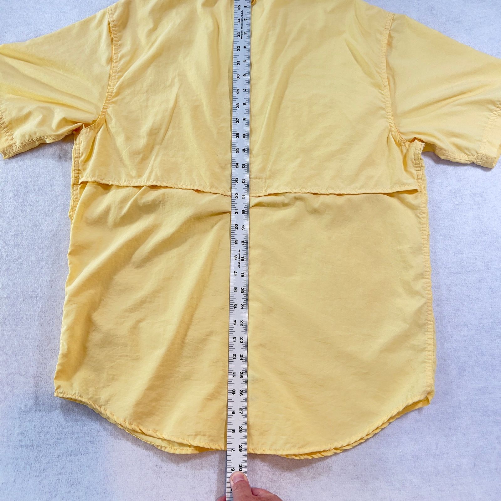 Reel Legends Fishing Shirt Reel Legends Men's S Vented Mesh Back Pockets Size US S / EU 44-46 / 1 - 11 Thumbnail
